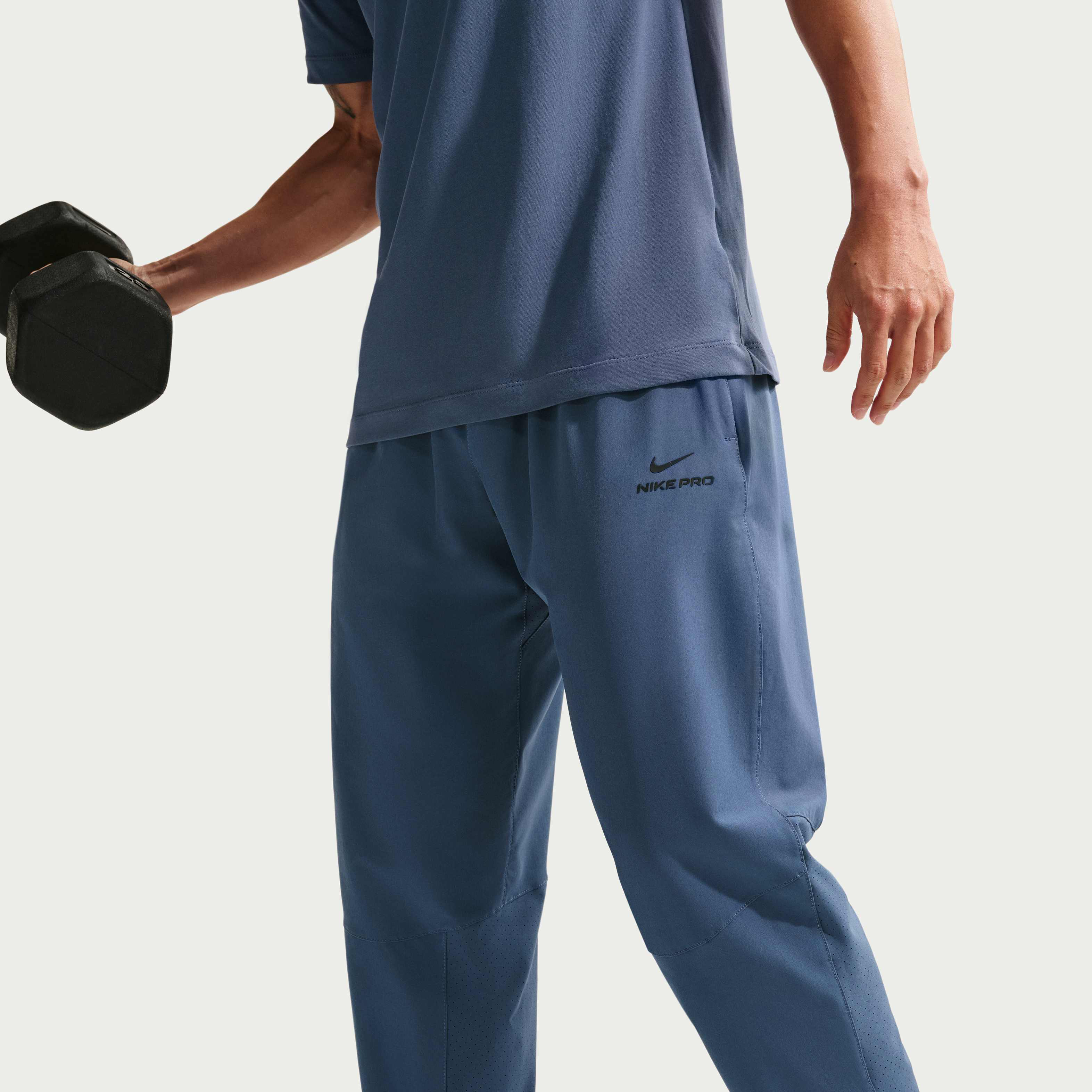 Nike Pro Training image number 3