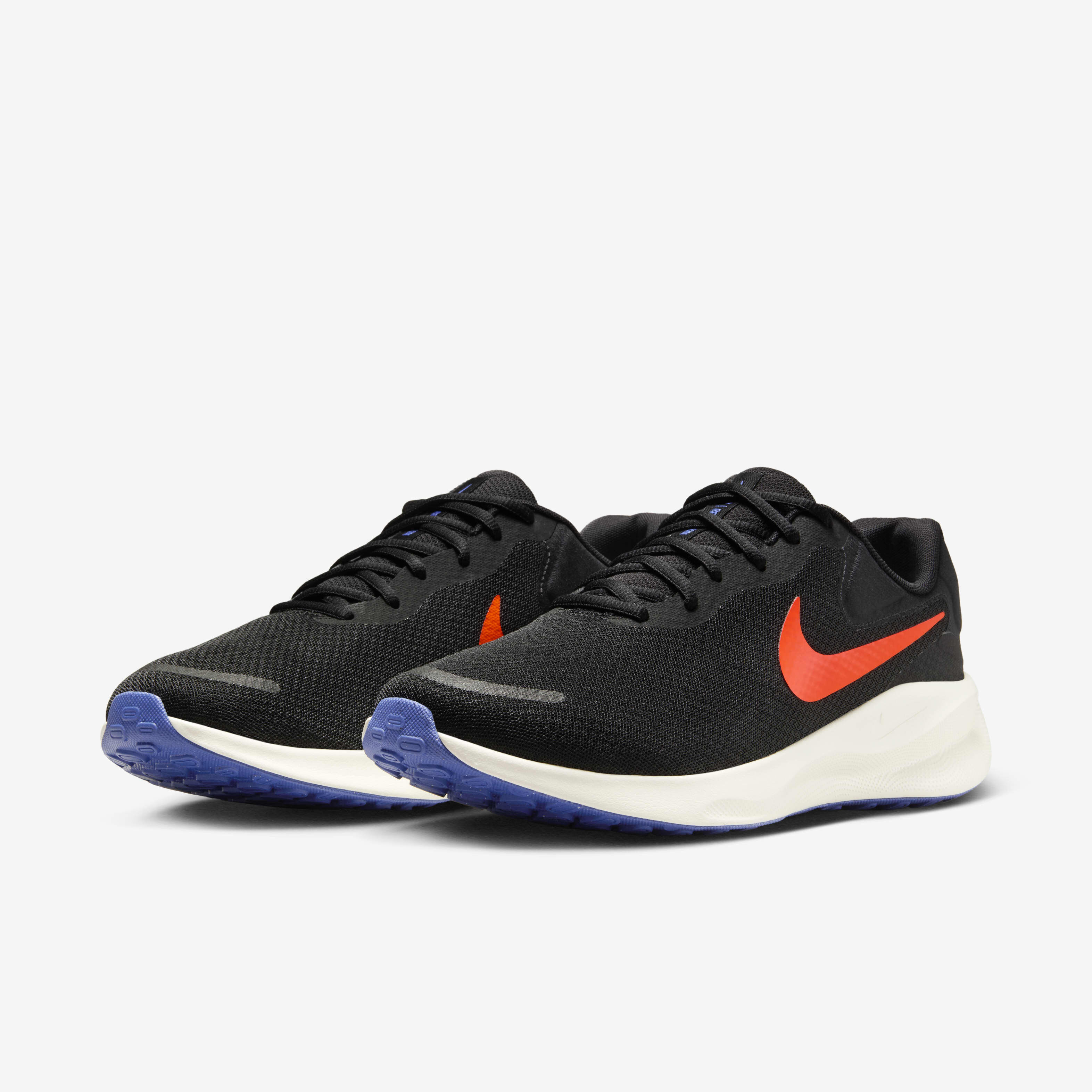 Wide nike revolution for boys cheap