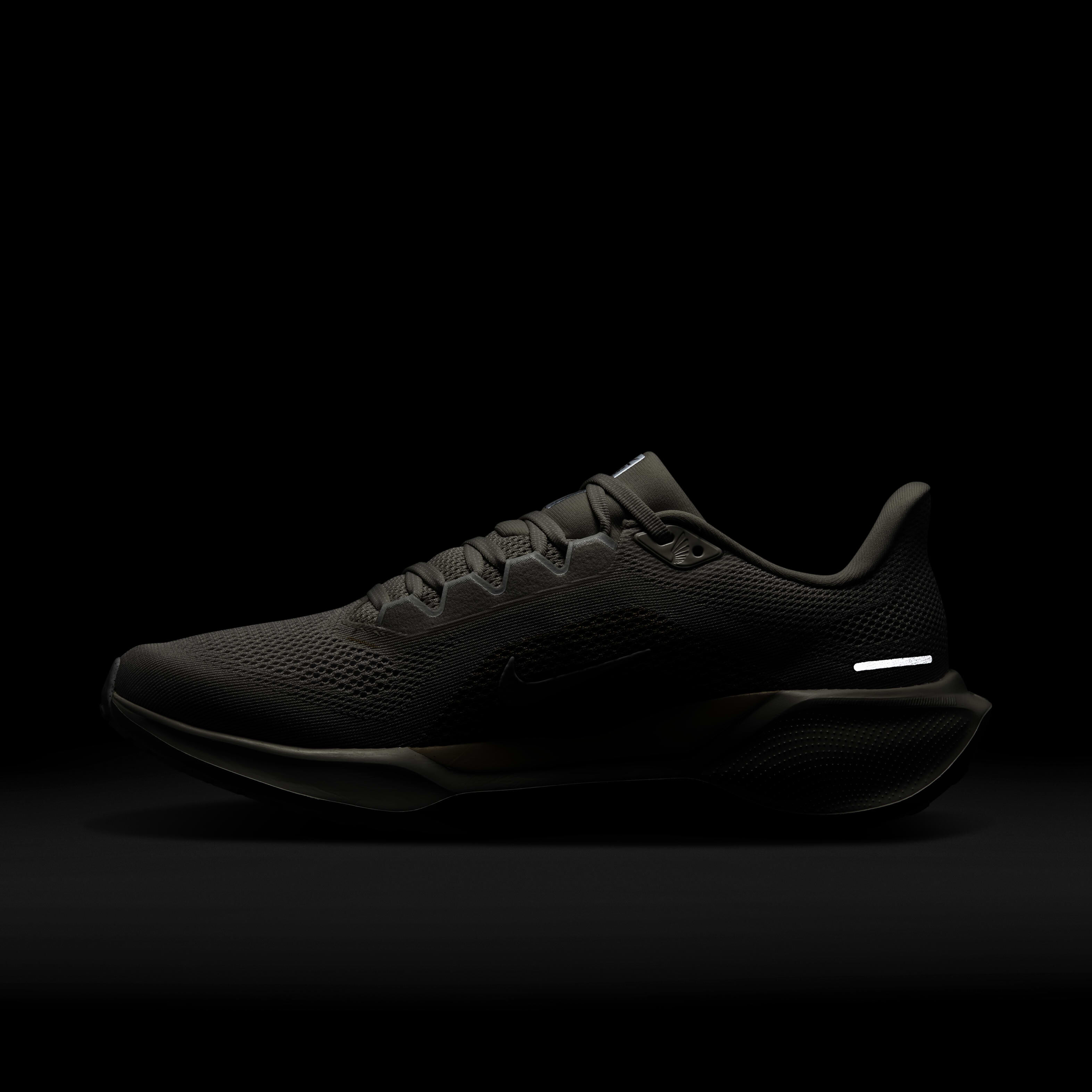 Nike gel shoes hotsell