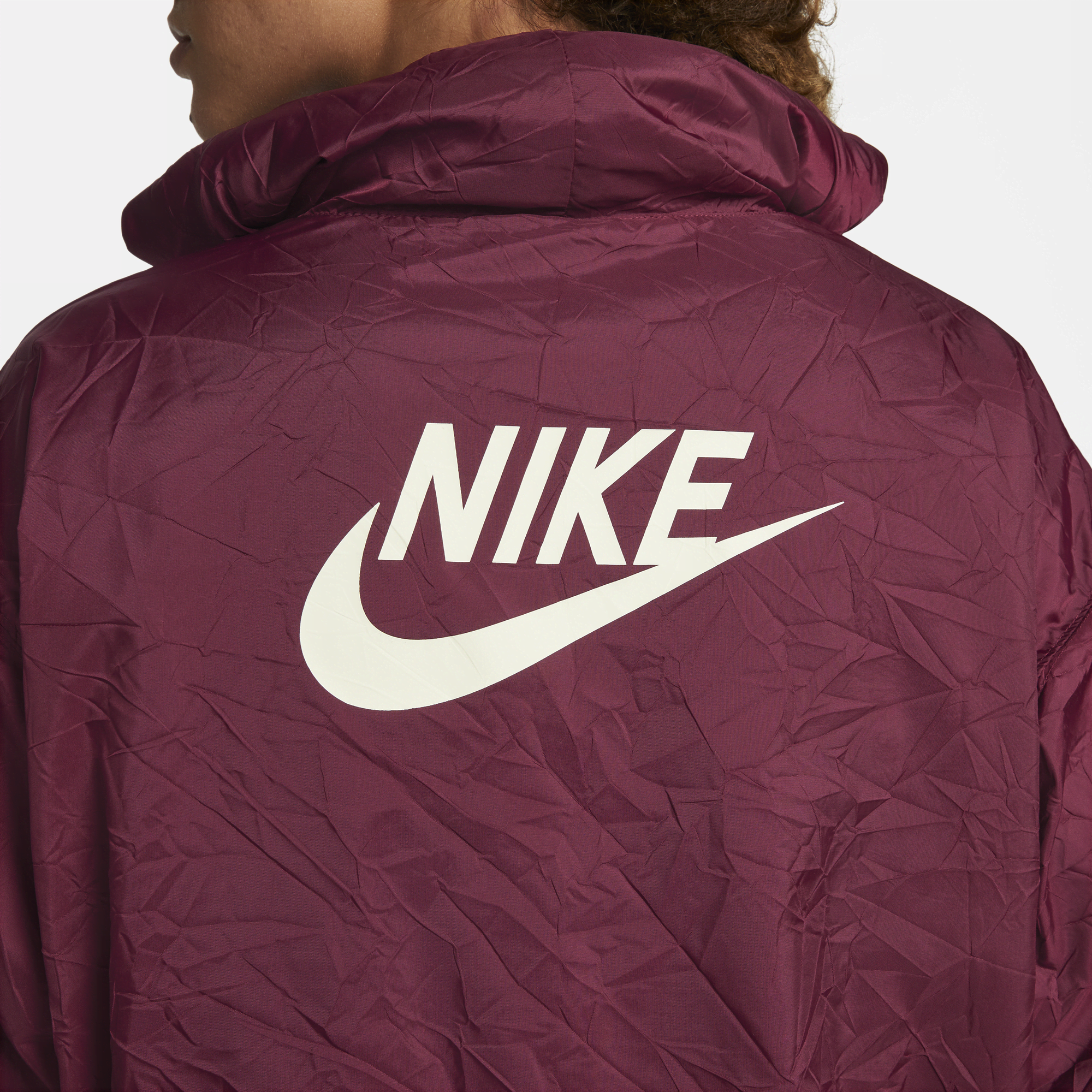 Burgundy sales nike windbreaker