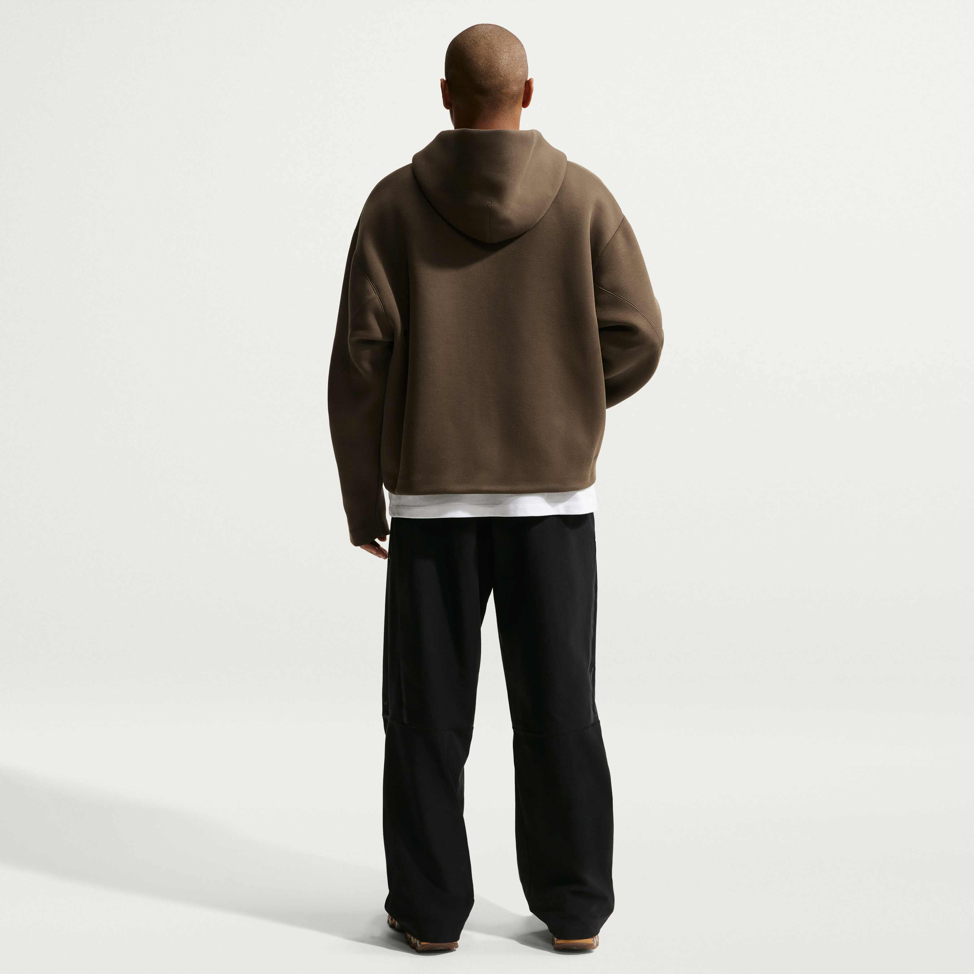 نايكي تك image number 4