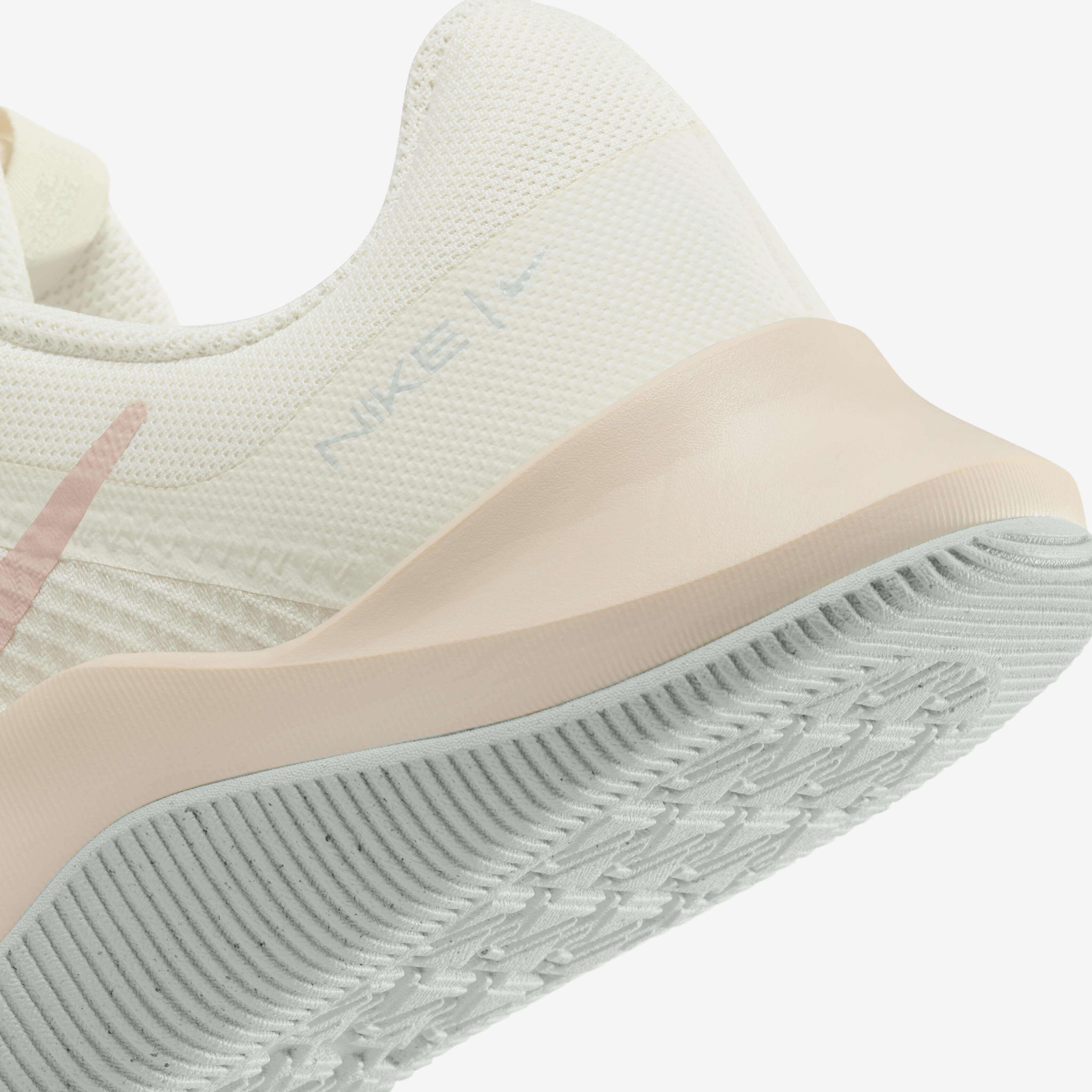 Nike MC Trainer 2 image number 7