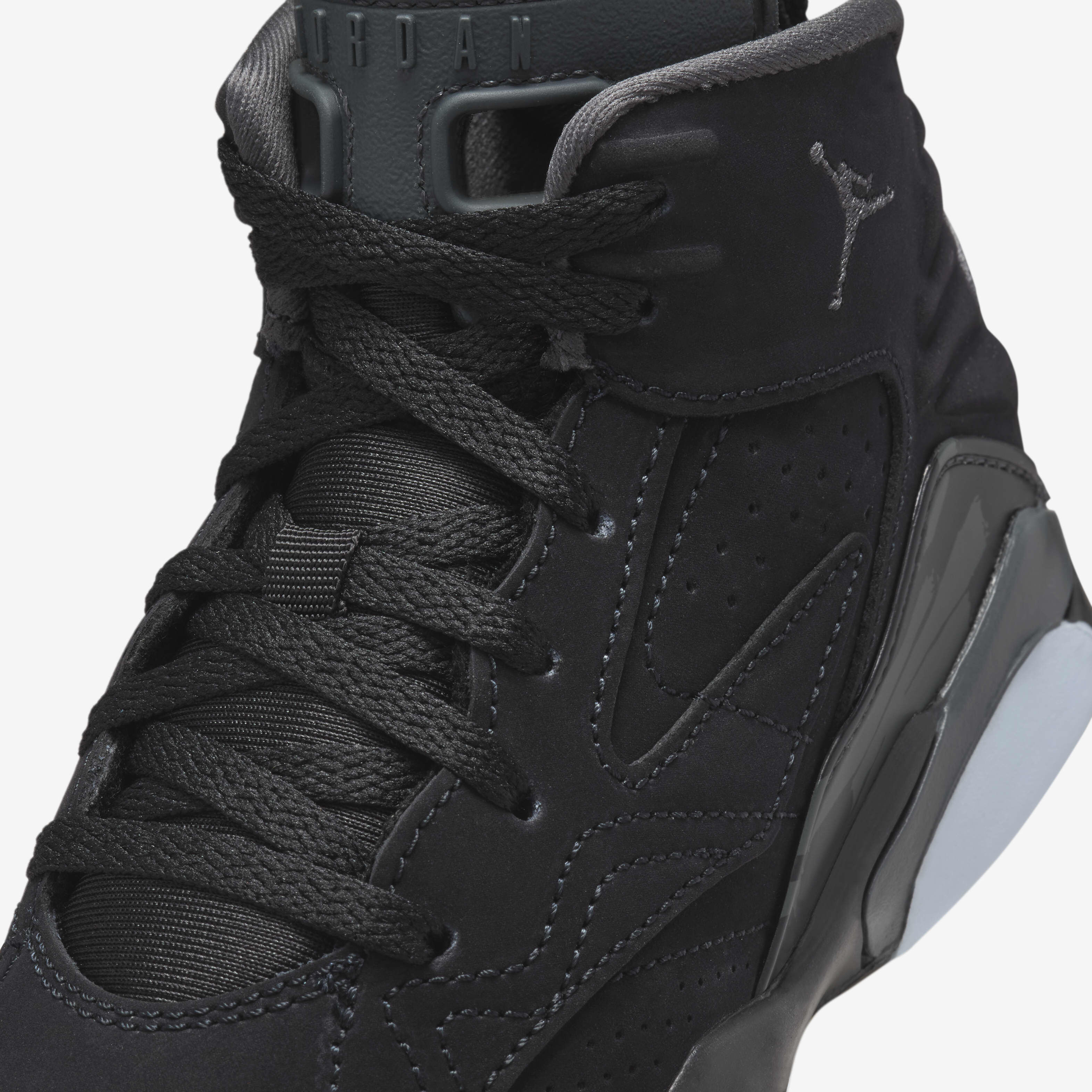 جمبمان ام في بي image number 6