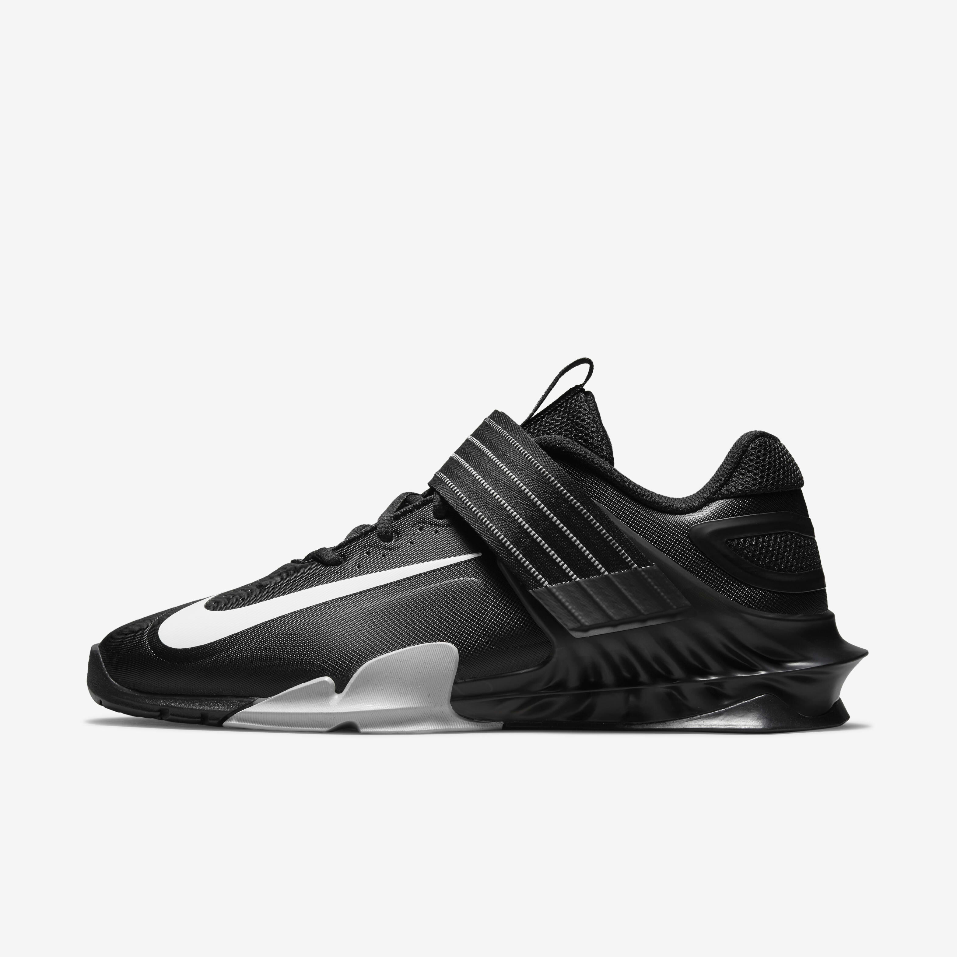 Nike shoes gym clearance