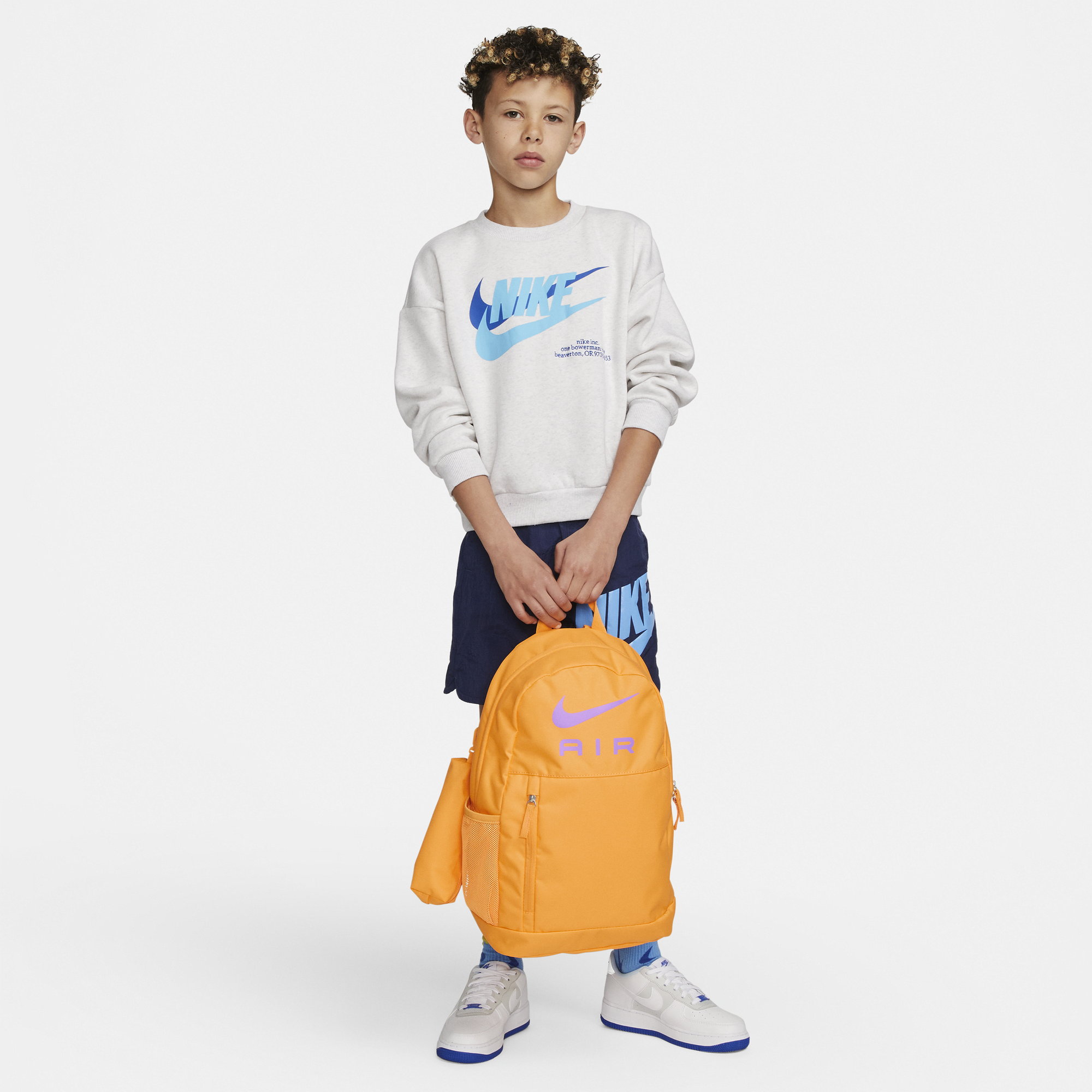 Nike backpacks under 2000 hot sale
