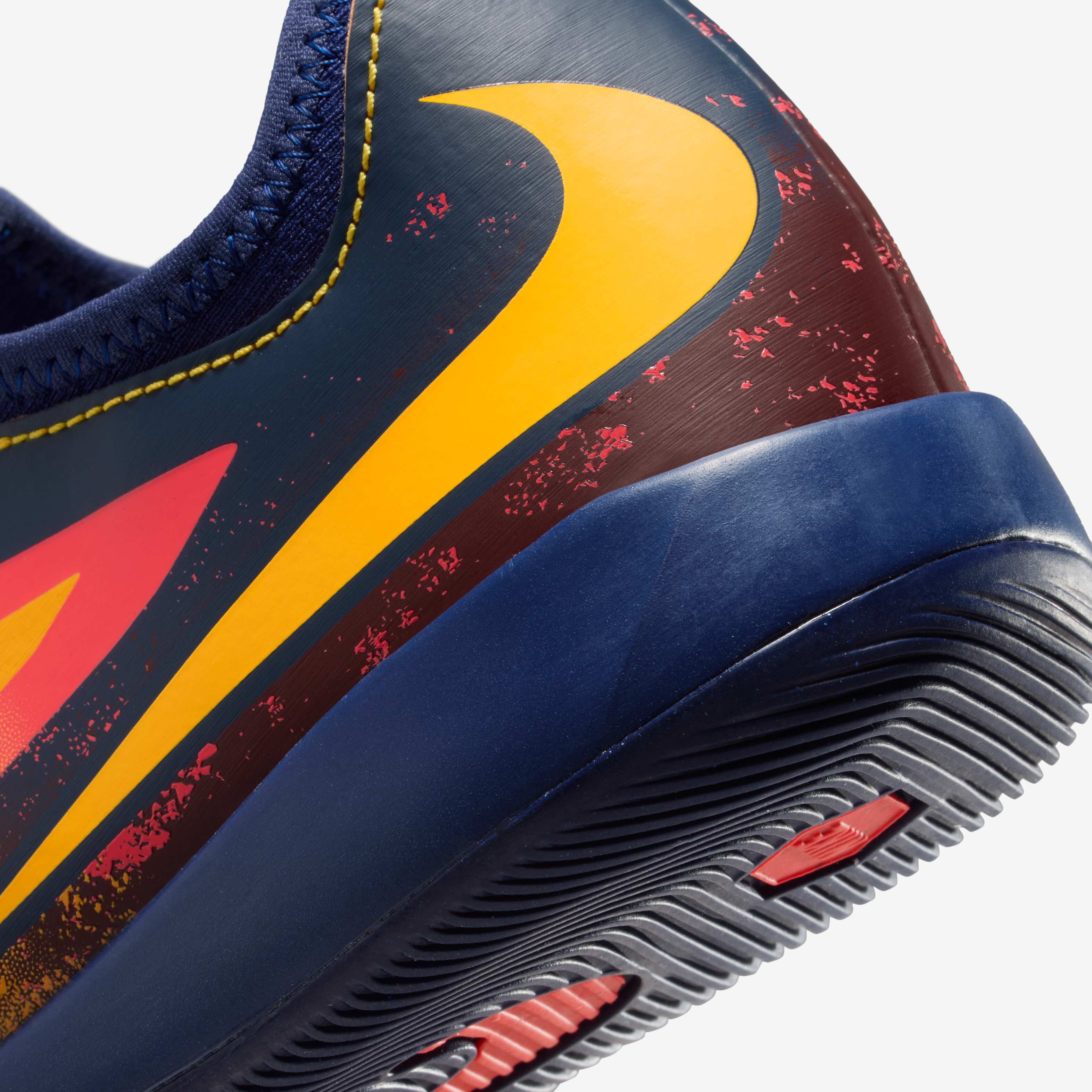 Nike Jr. Phantom 6 Low Academy 'Erling Haaland' image number 7