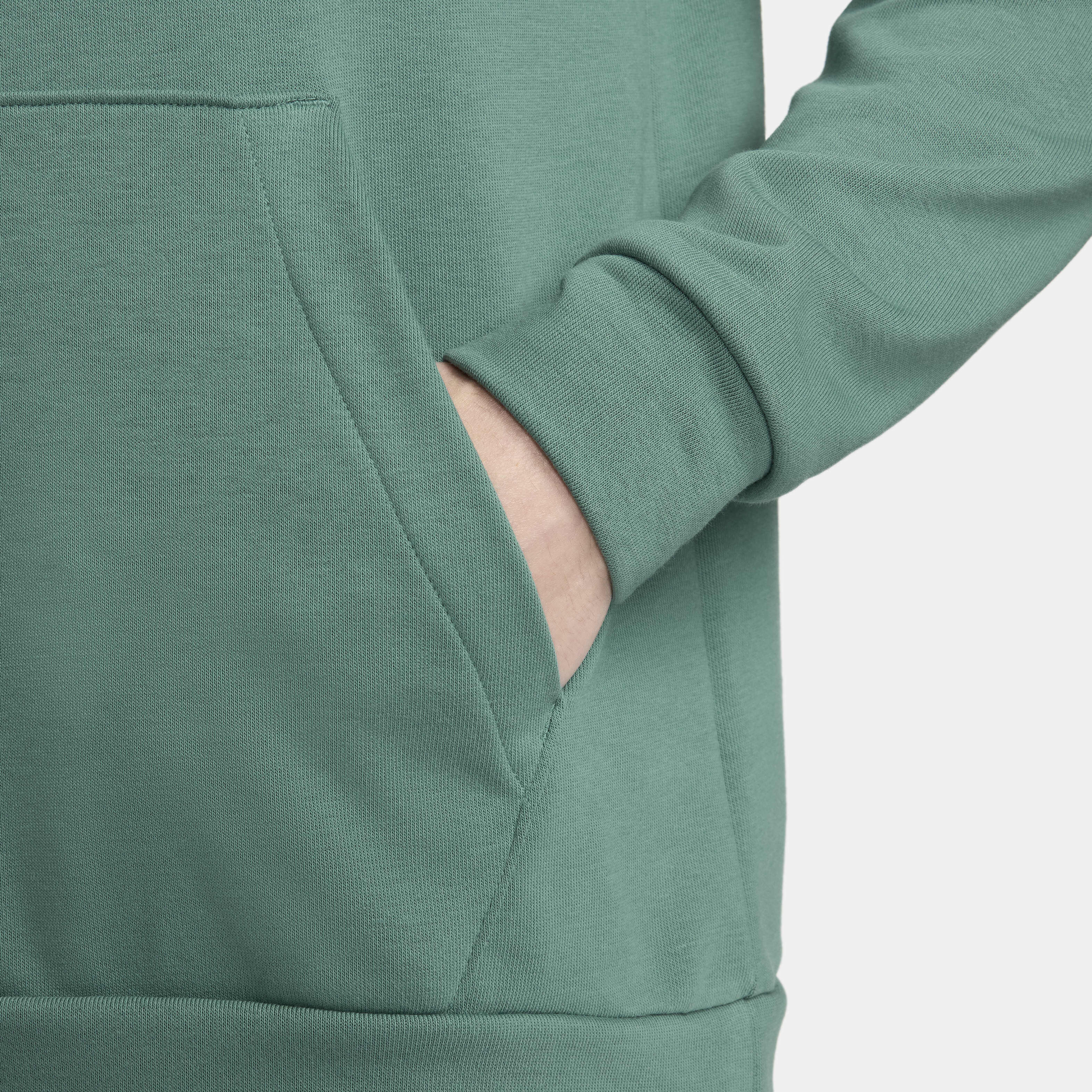 Nike dry graphic pullover clearance