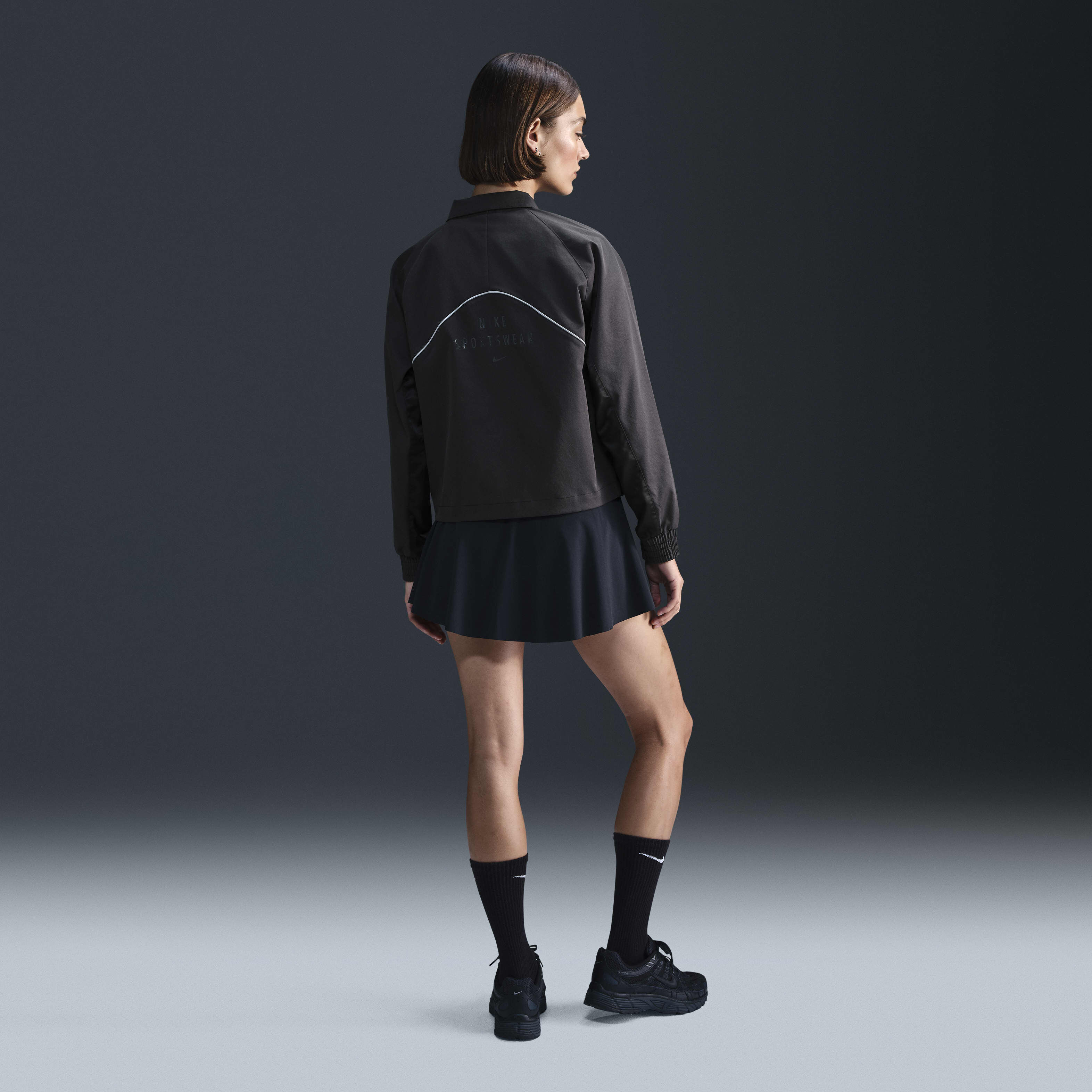 نايكي سبورتسوير image number 4