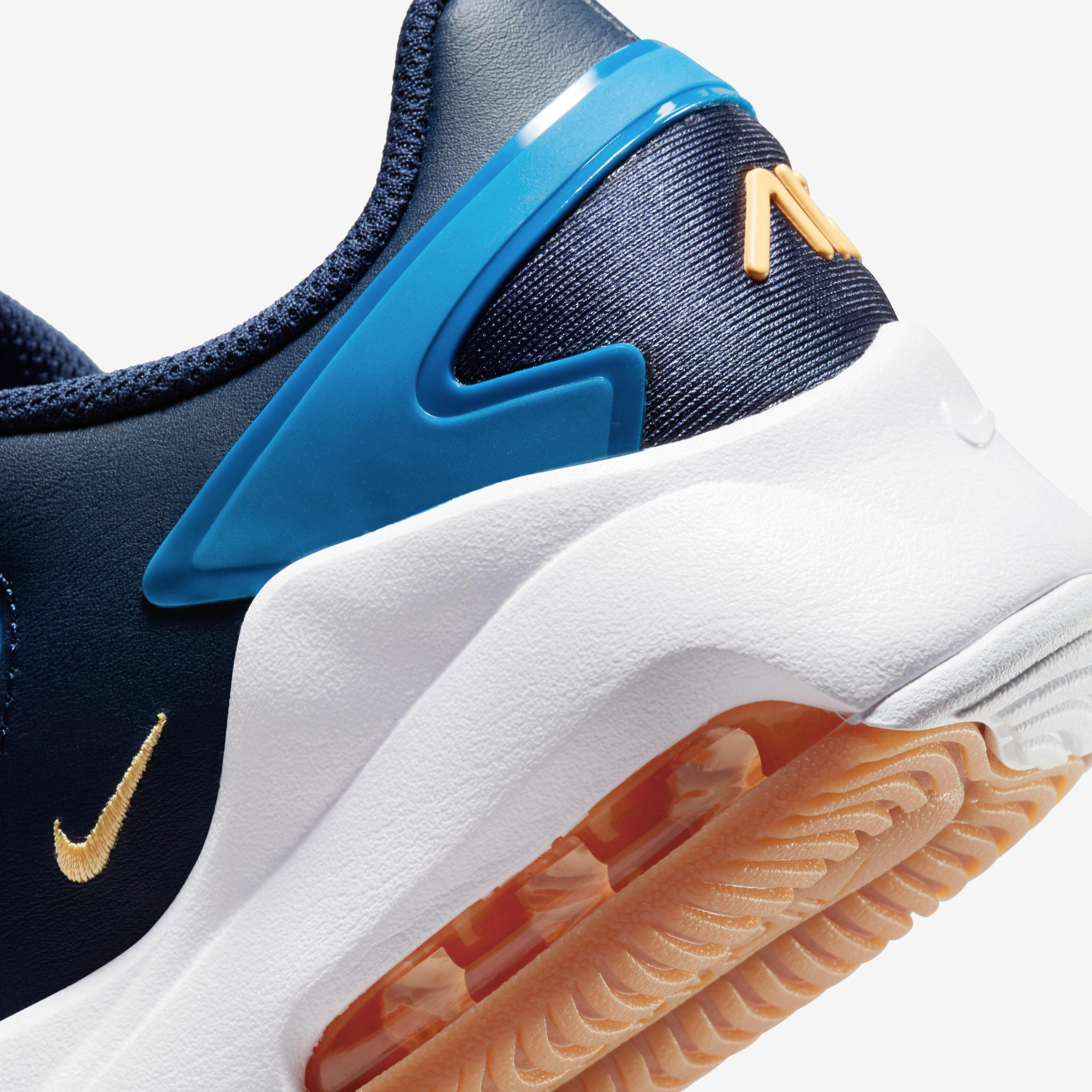 اير ماكس بولت image number 7