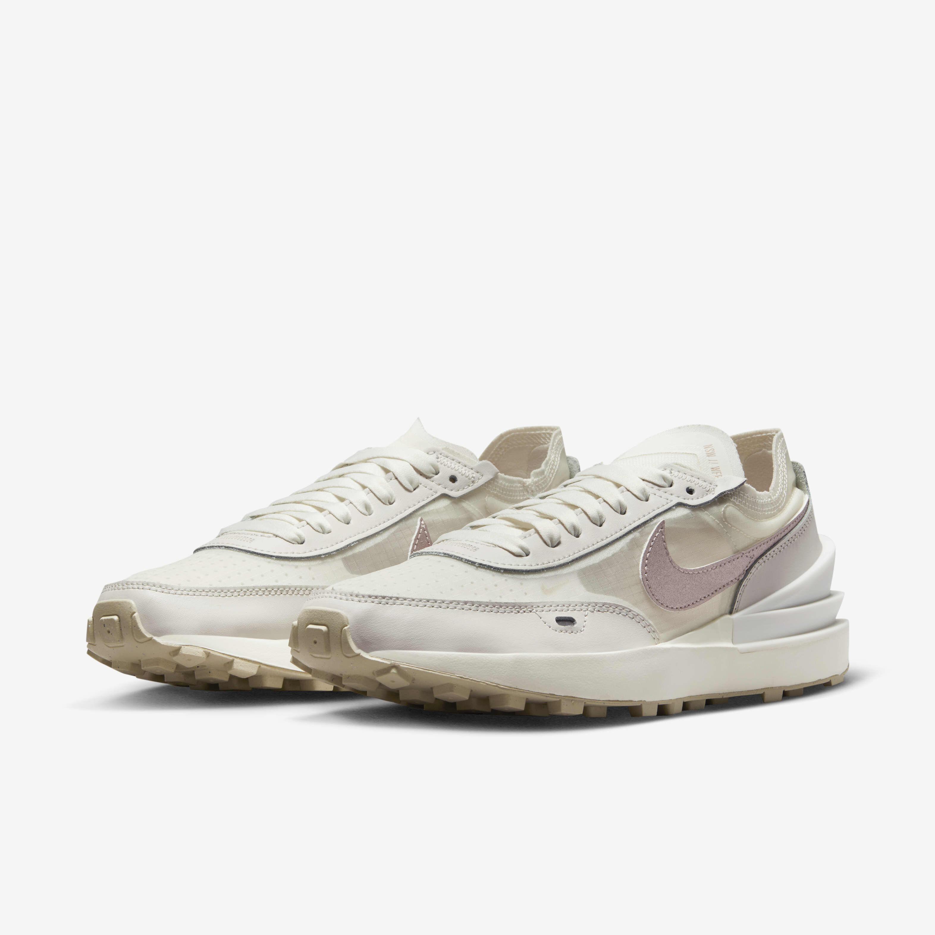 Nike Waffle One image number 4