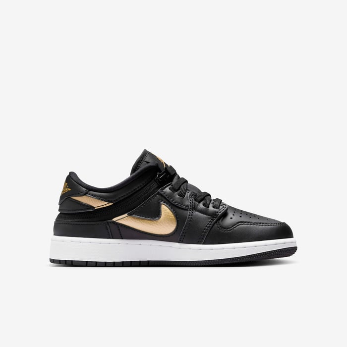 Air Jordan 1 Low FlyEase image number 2 Air Jordan 1 Low FlyEase image number 2
