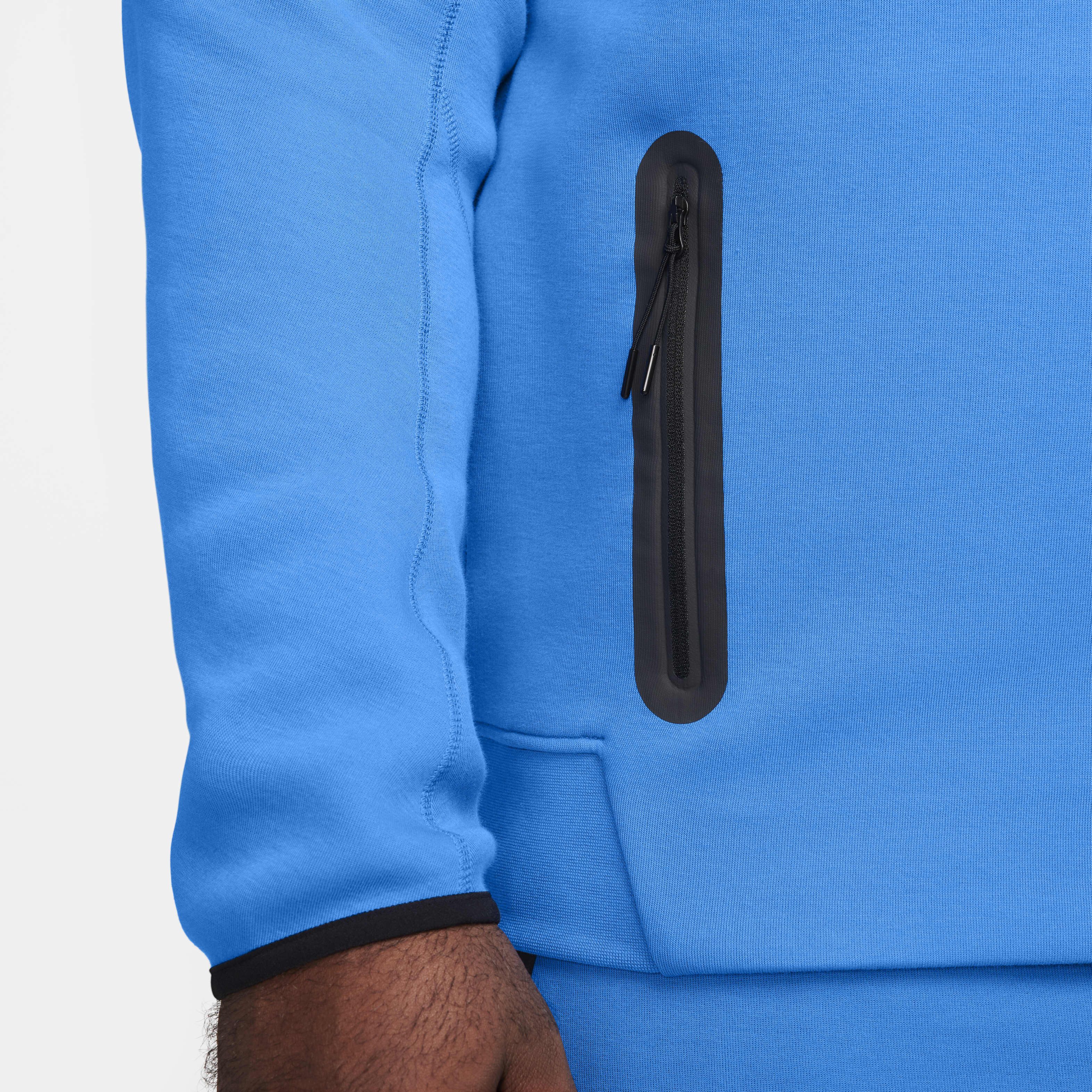 نايكي سبورتسوير تك فليس ويندرانر image number 16