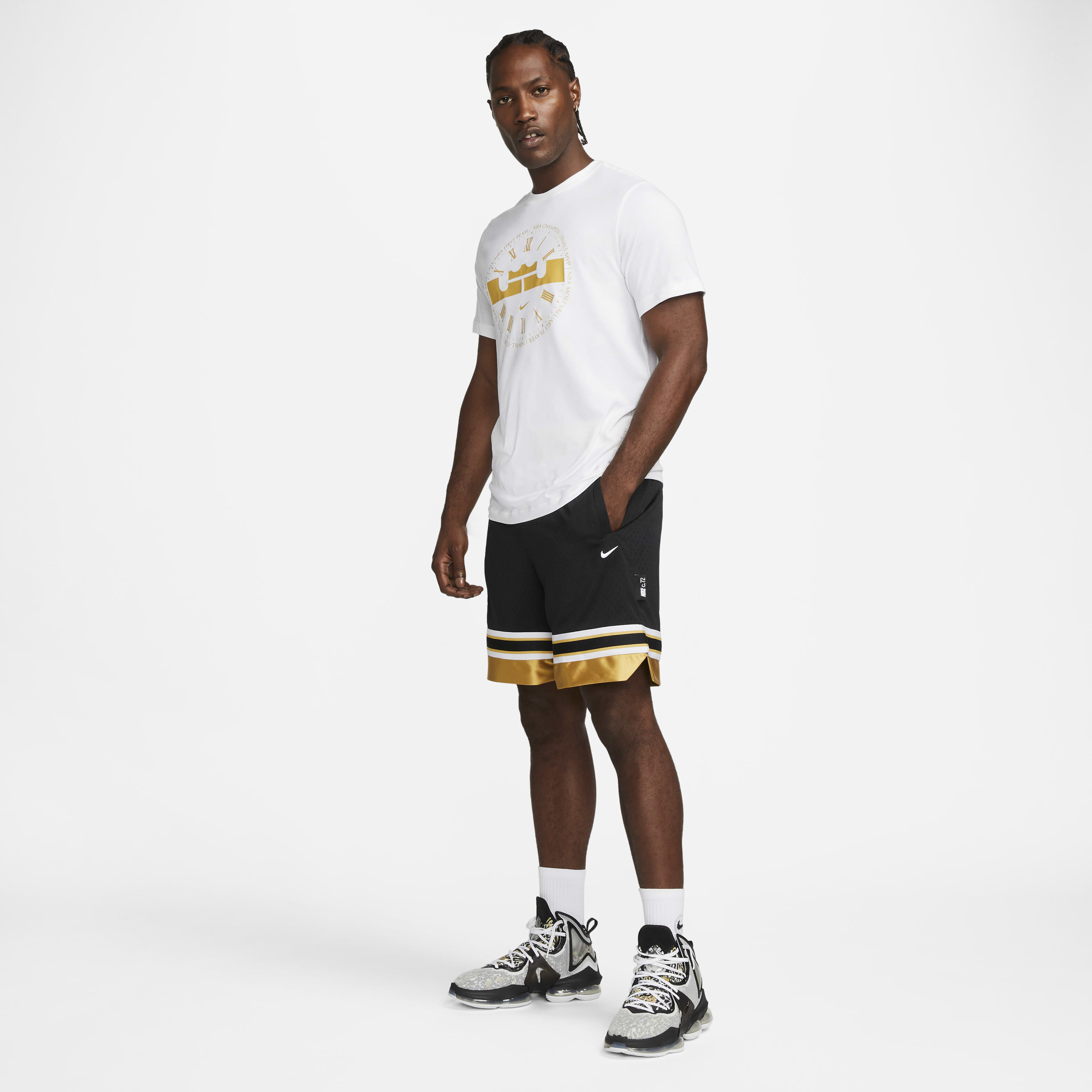 LeBron Nike Dri-FIT image number 3