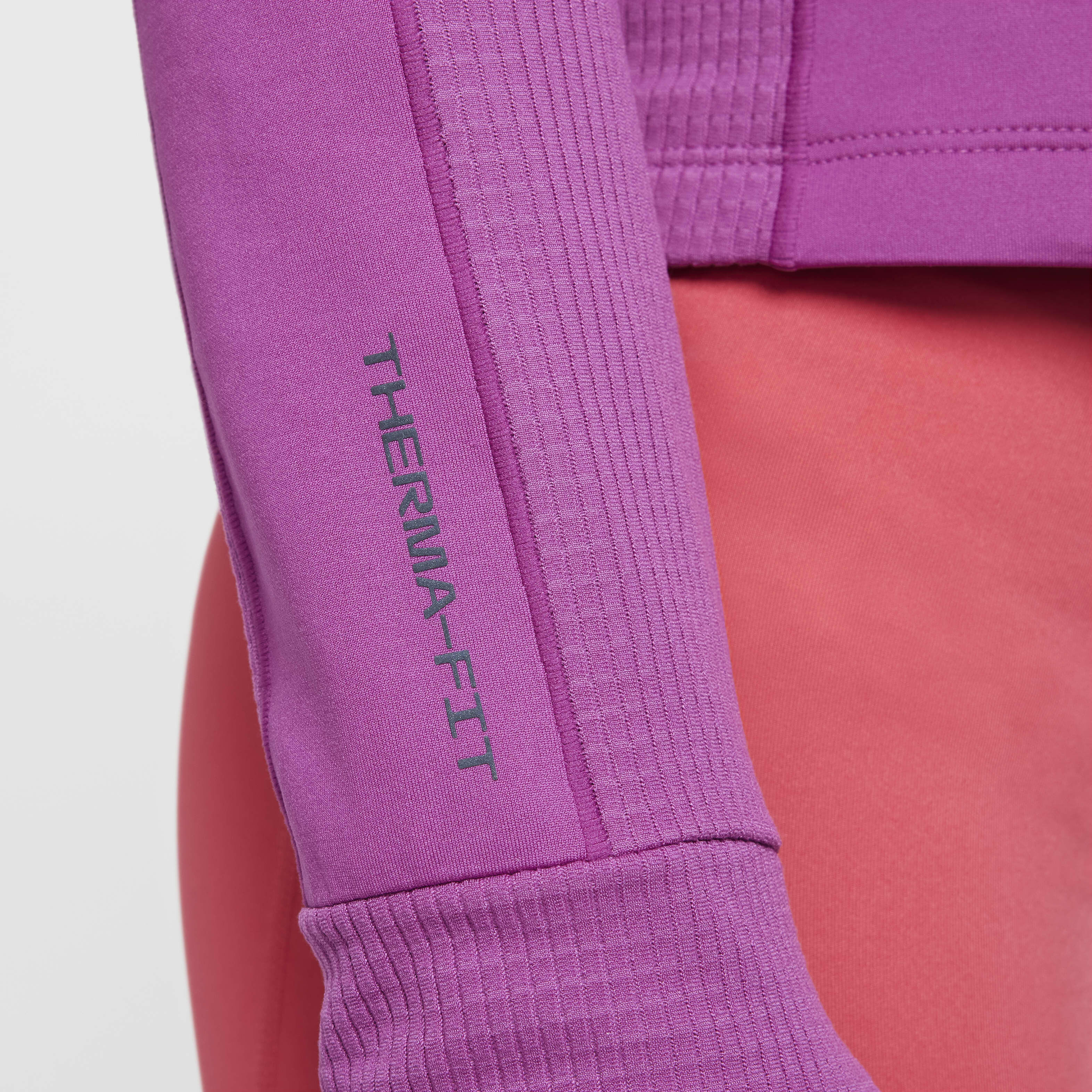 Nike Pro image number 4