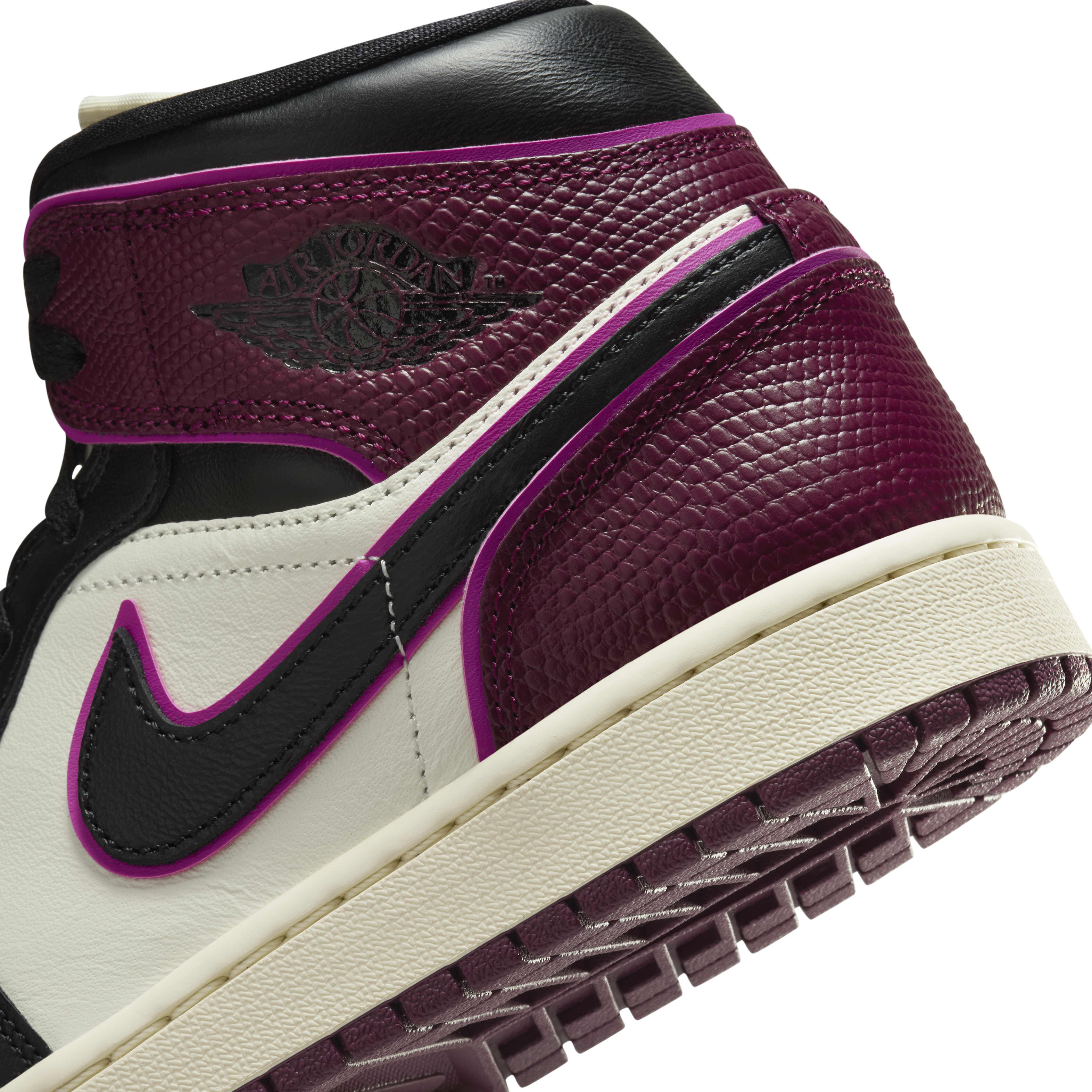 Aj1 mid premium cheap