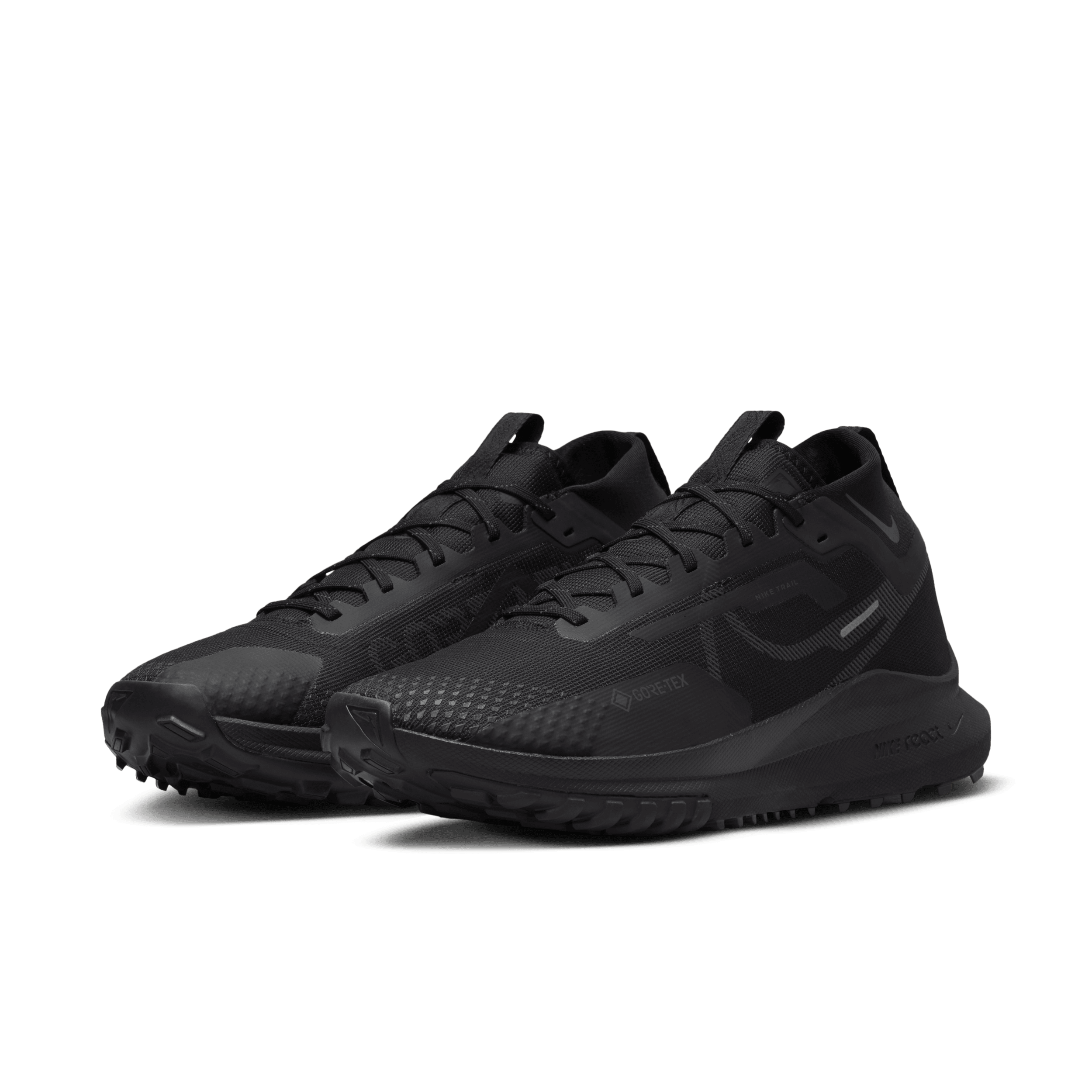 nike pegasus trail gore tex men's