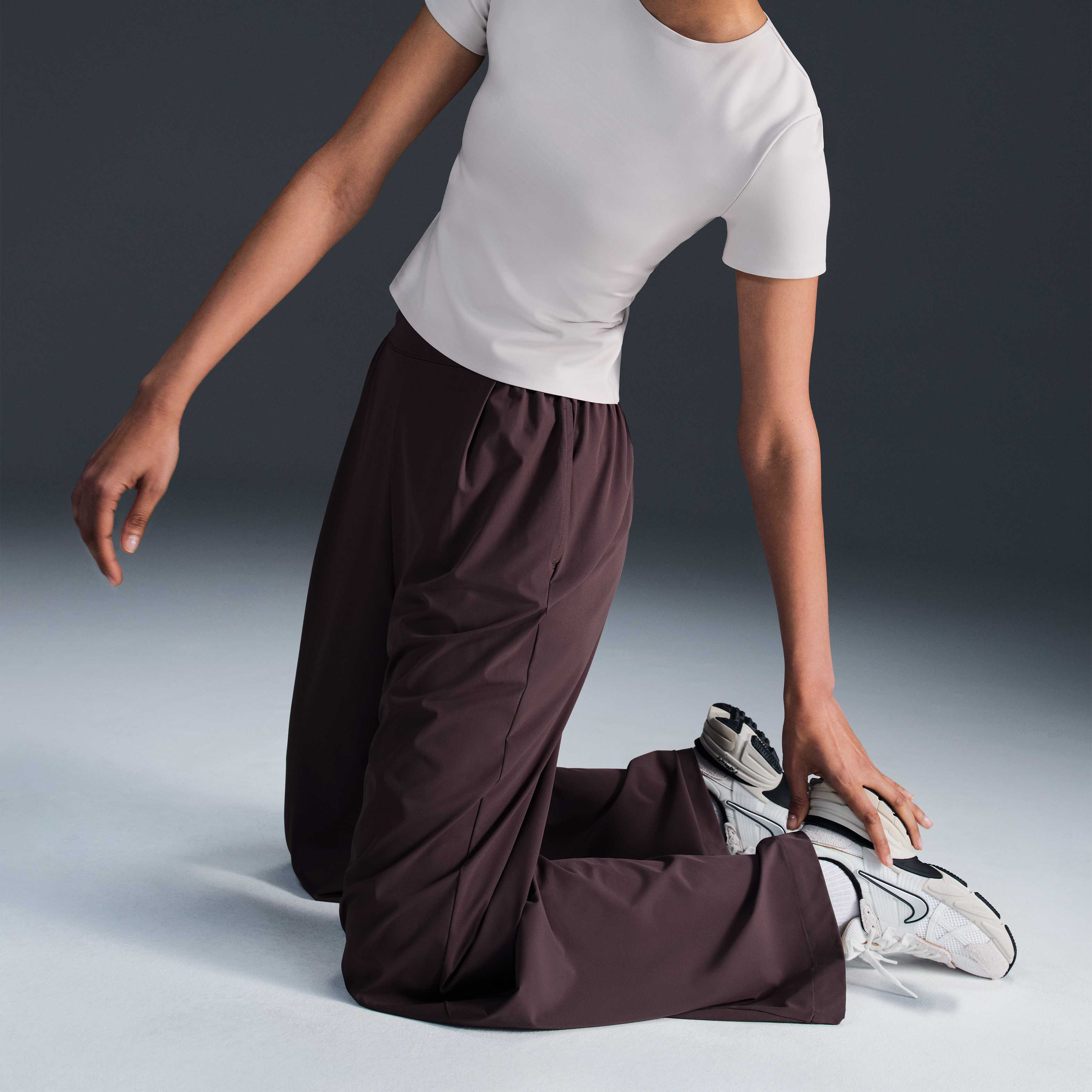 نايكي 24.7 بيرفكت ستريتش image number 3