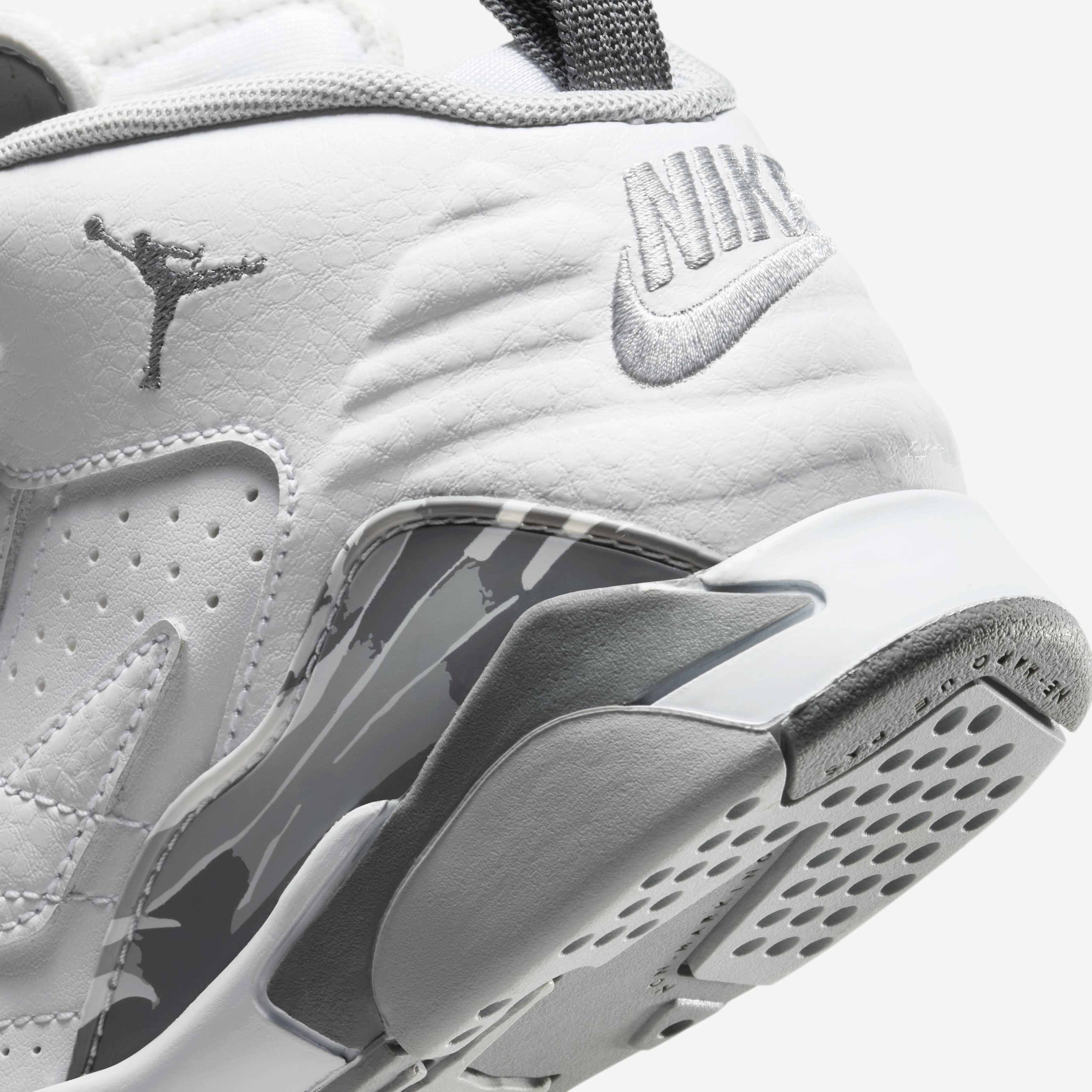 جمبمان ام في بي image number 7