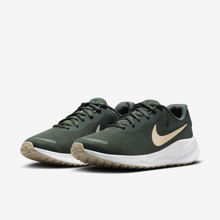 Nike Revolution 7 image number 4 Nike Revolution 7 image number 4