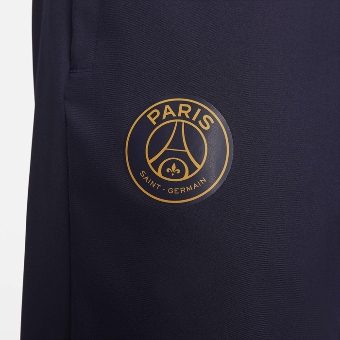 Paris Saint-Germain Strike image number 8 Paris Saint-Germain Strike image number 8