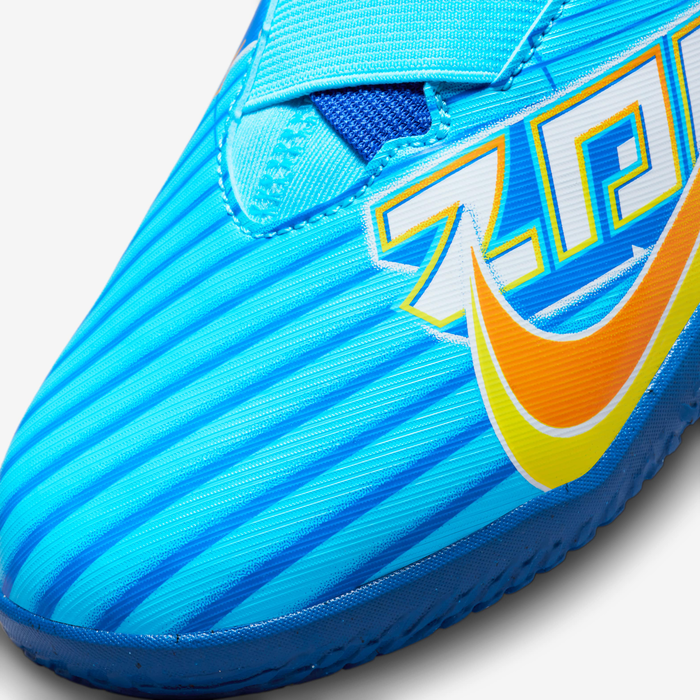 Nike Jr. Mercurial Zoom Superfly 9 Academy KM IC image number 6 Nike Jr. Mercurial Zoom Superfly 9 Academy KM IC image number 6