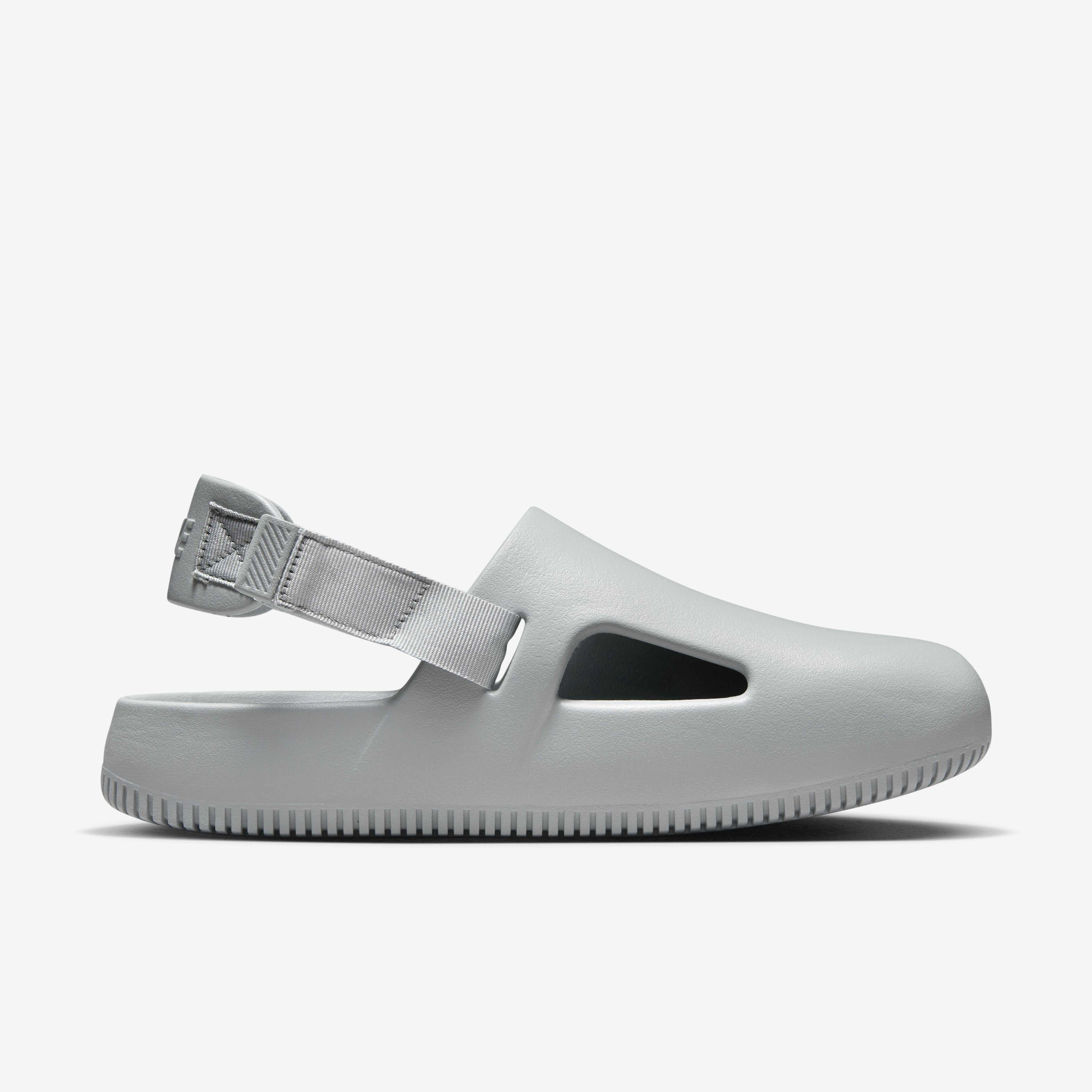 サンダル Nike Calm Mule Light Smoke Grey FD5131-002 ナイキ NIKE NIKE CALM MULE ナイキ カーム ミュール サンダル