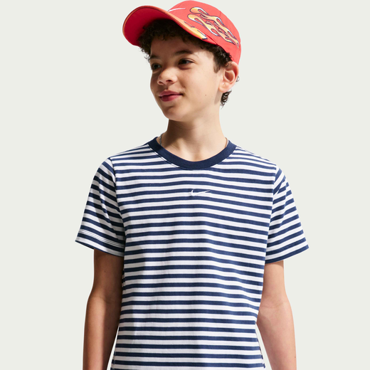 New In Kids'-Nike, Nike Sportswear, Older Kids' T-Shirt