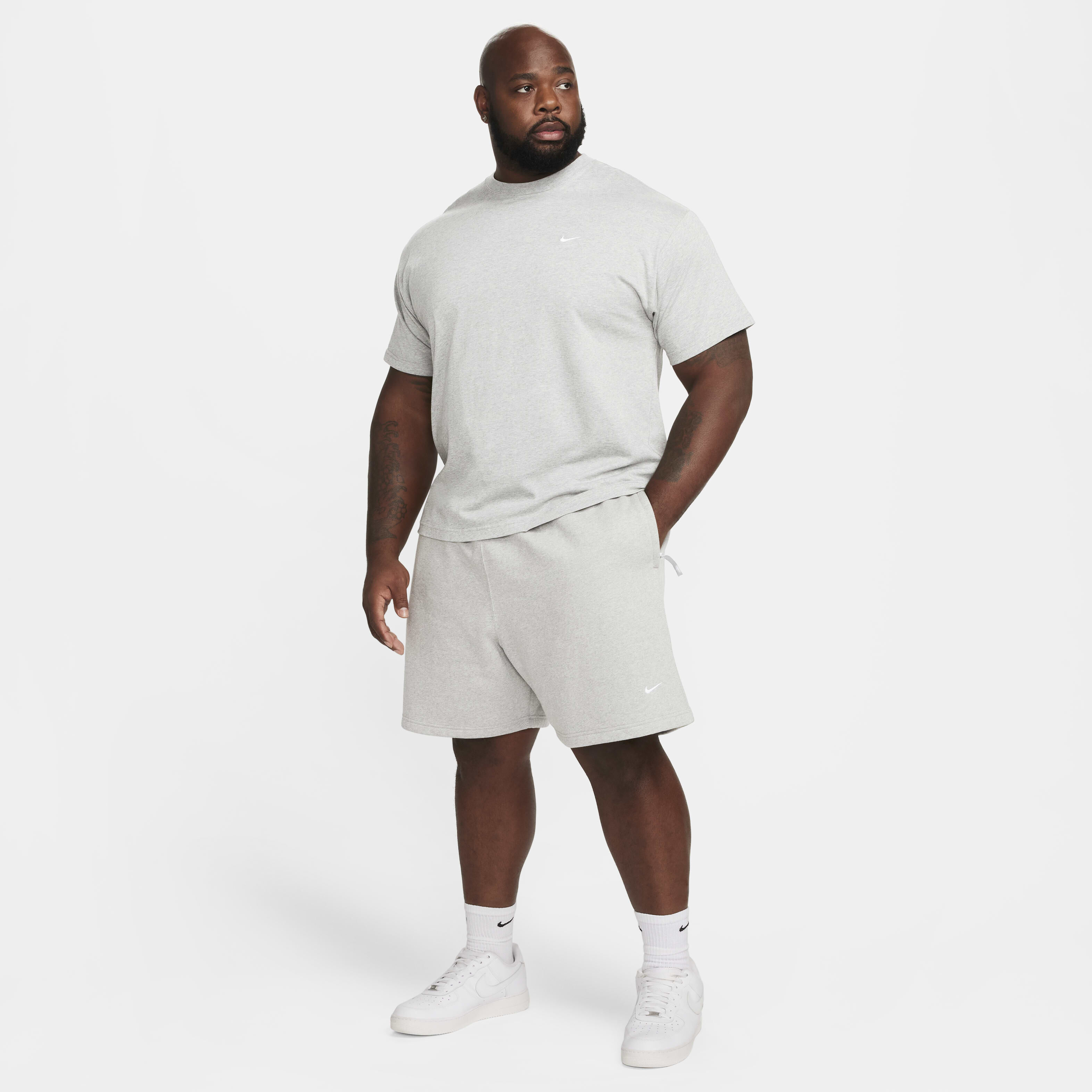 Nike Solo Swoosh image number 16