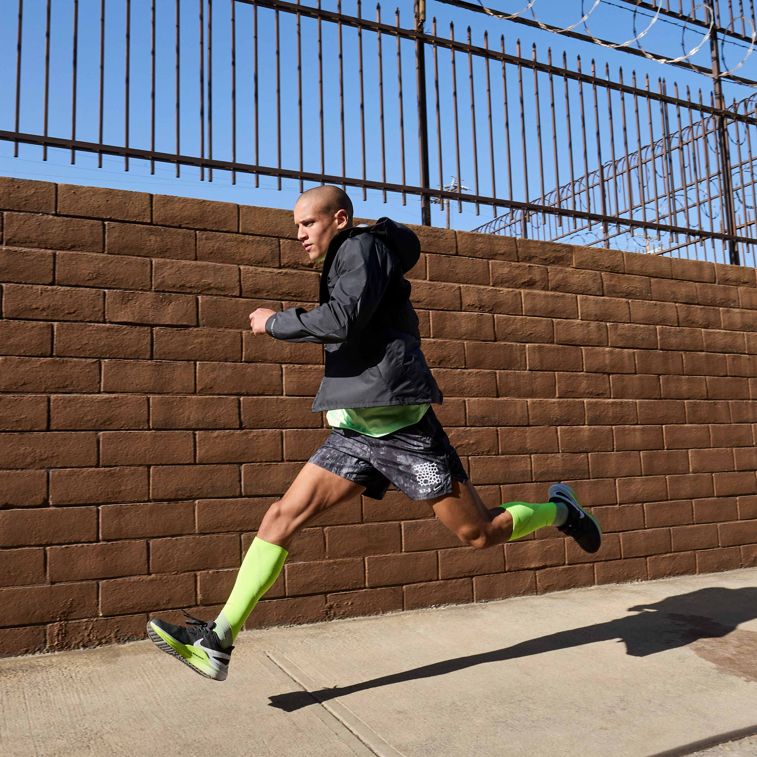 نايكي ستركتشر 25 image number 9