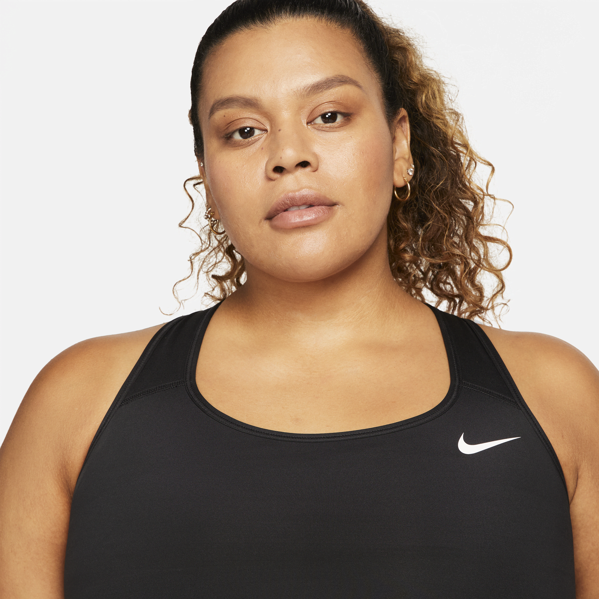 Nike swoosh plus size bra online