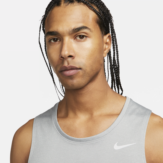 Nike miler men's hot sale running tank