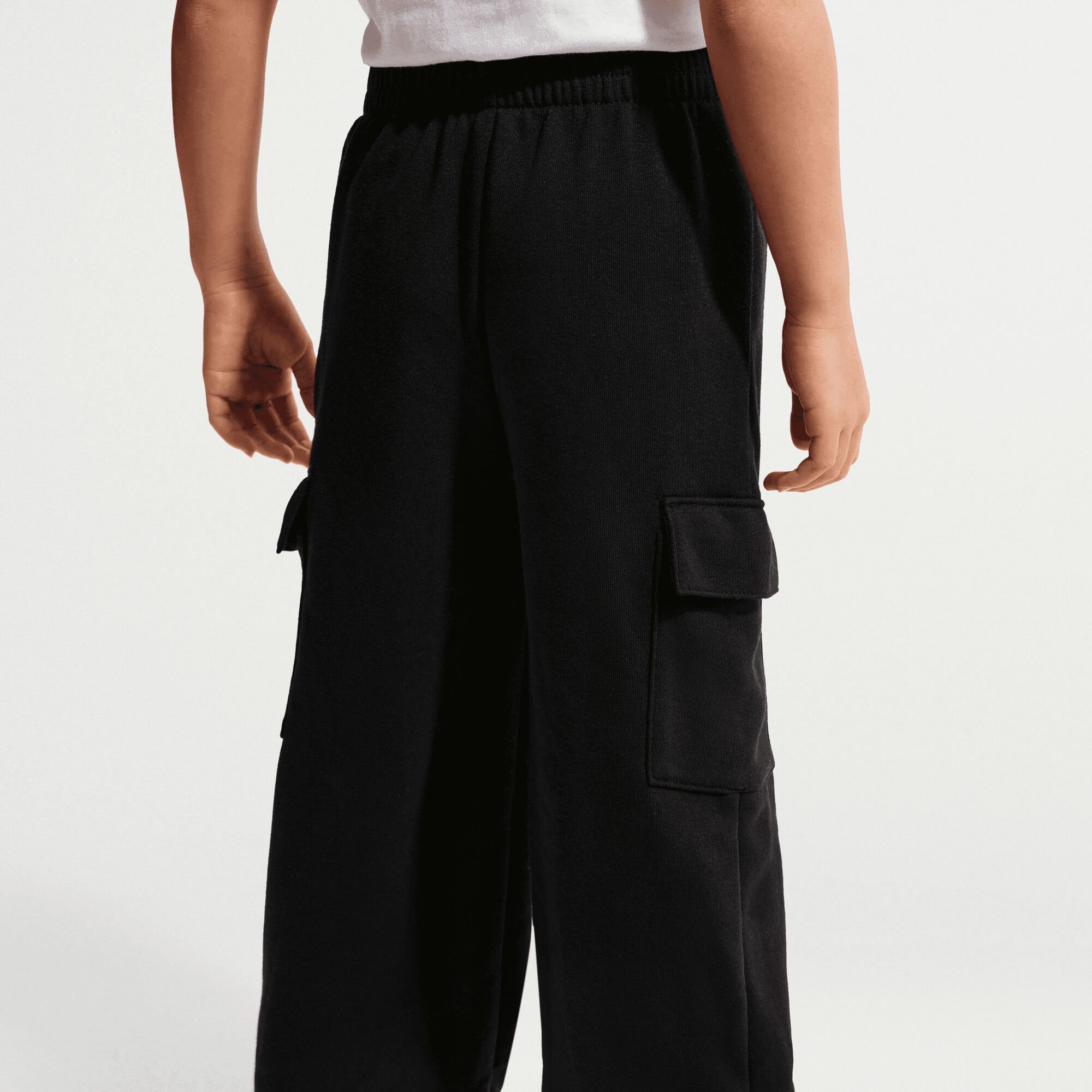 نايكي ايسنشالز image number 3