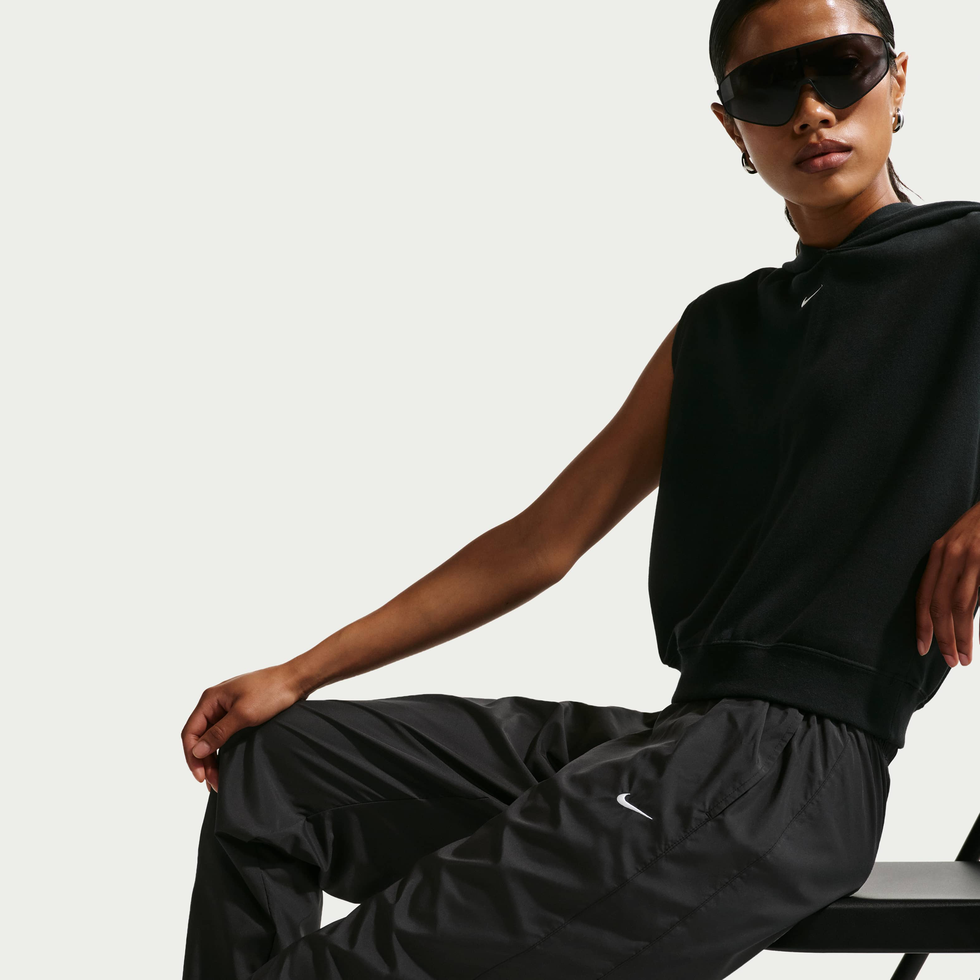 Nike Sportswear Classic Wovens image number 3