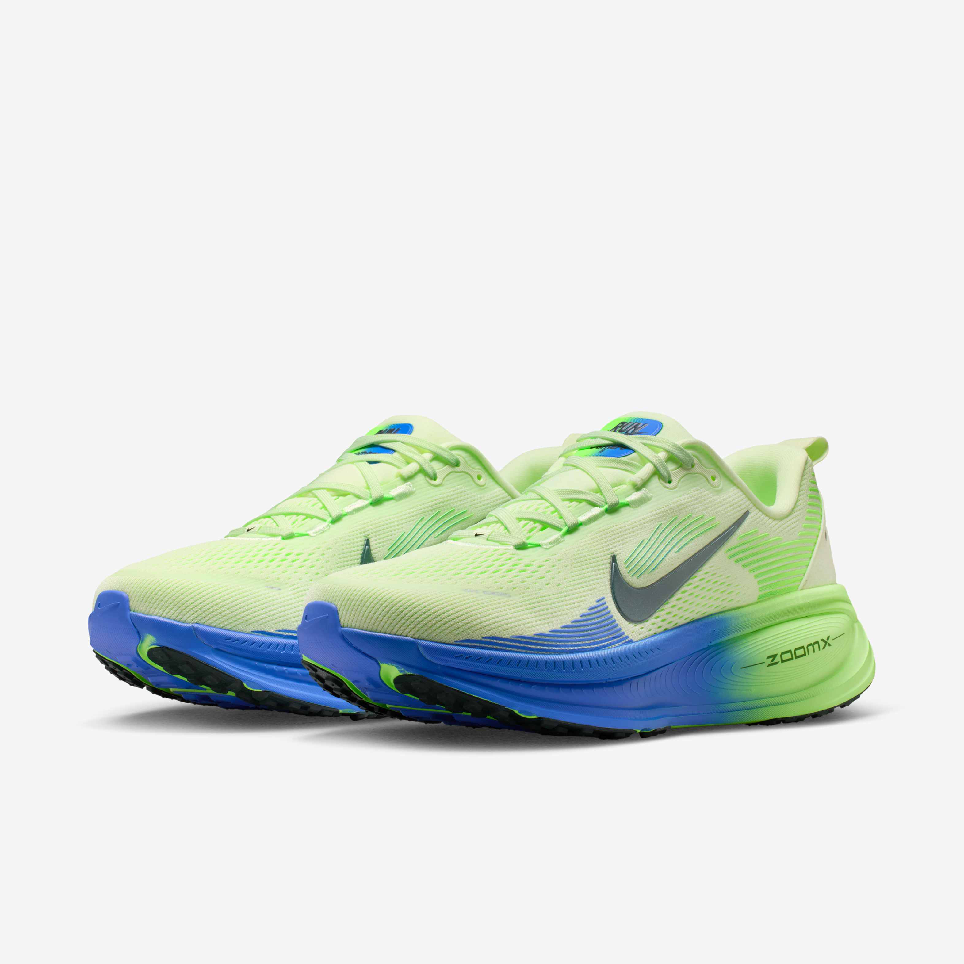Nike Vomero 18 image number 4