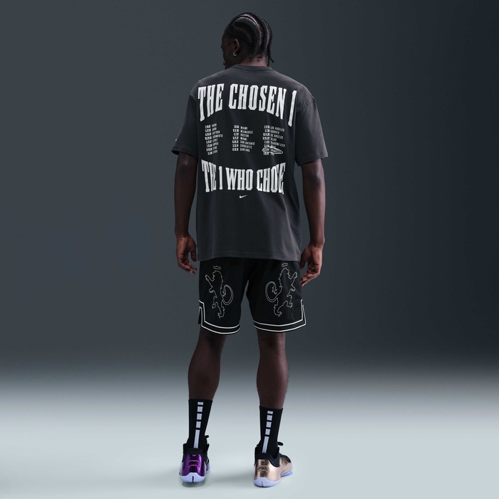 LeBron 'Chosen One' image number 4 LeBron 'Chosen One' image number 4