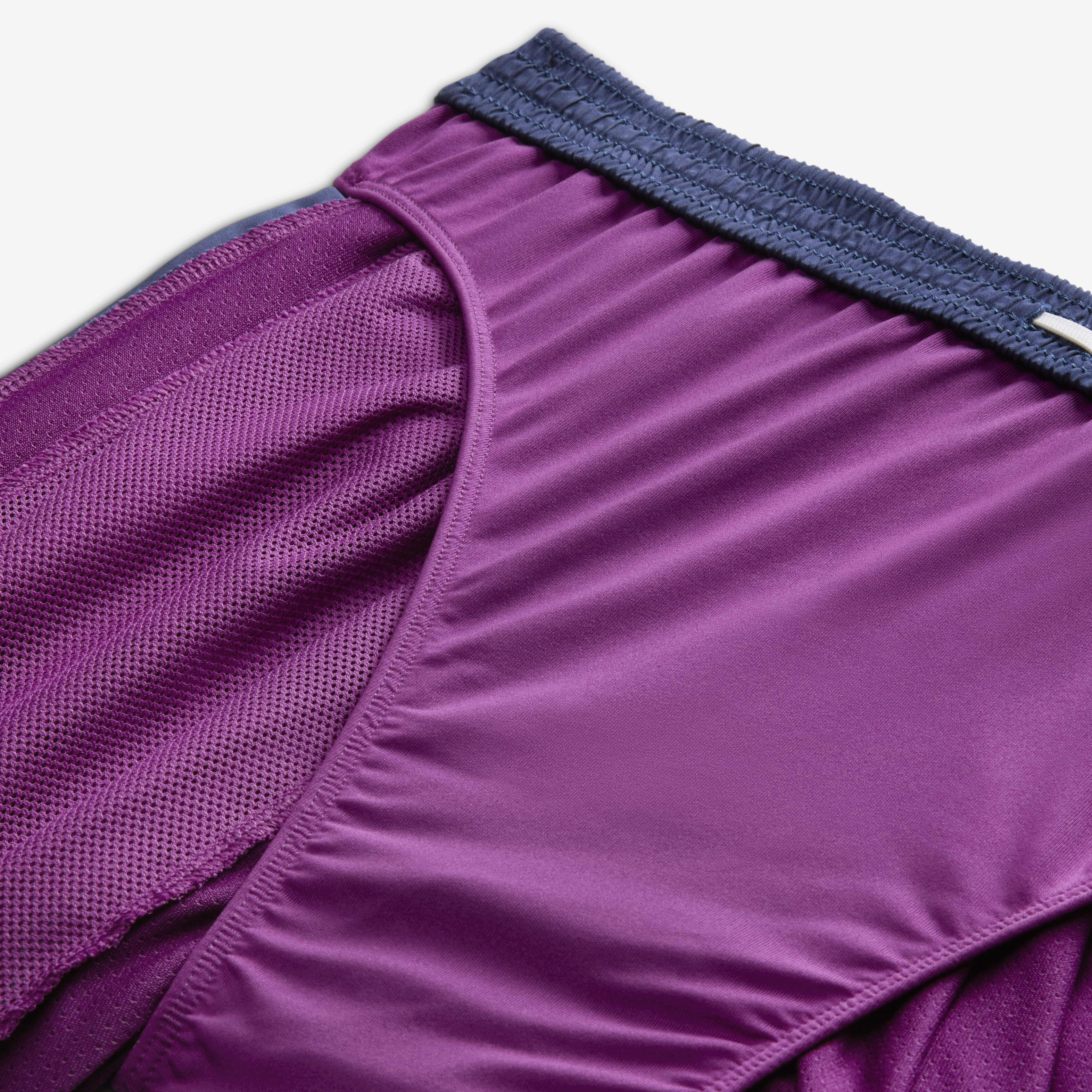 نايكي تراك كلوب image number 3