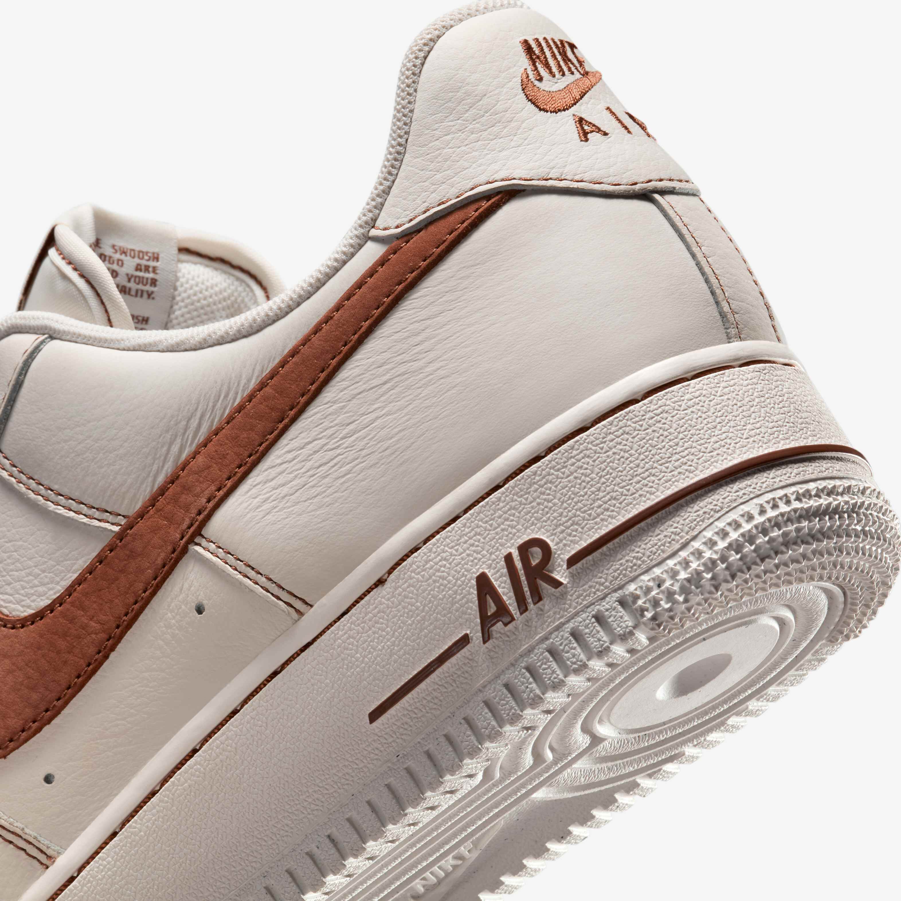 Nike Air Force 1 '07 LV8 image number 7