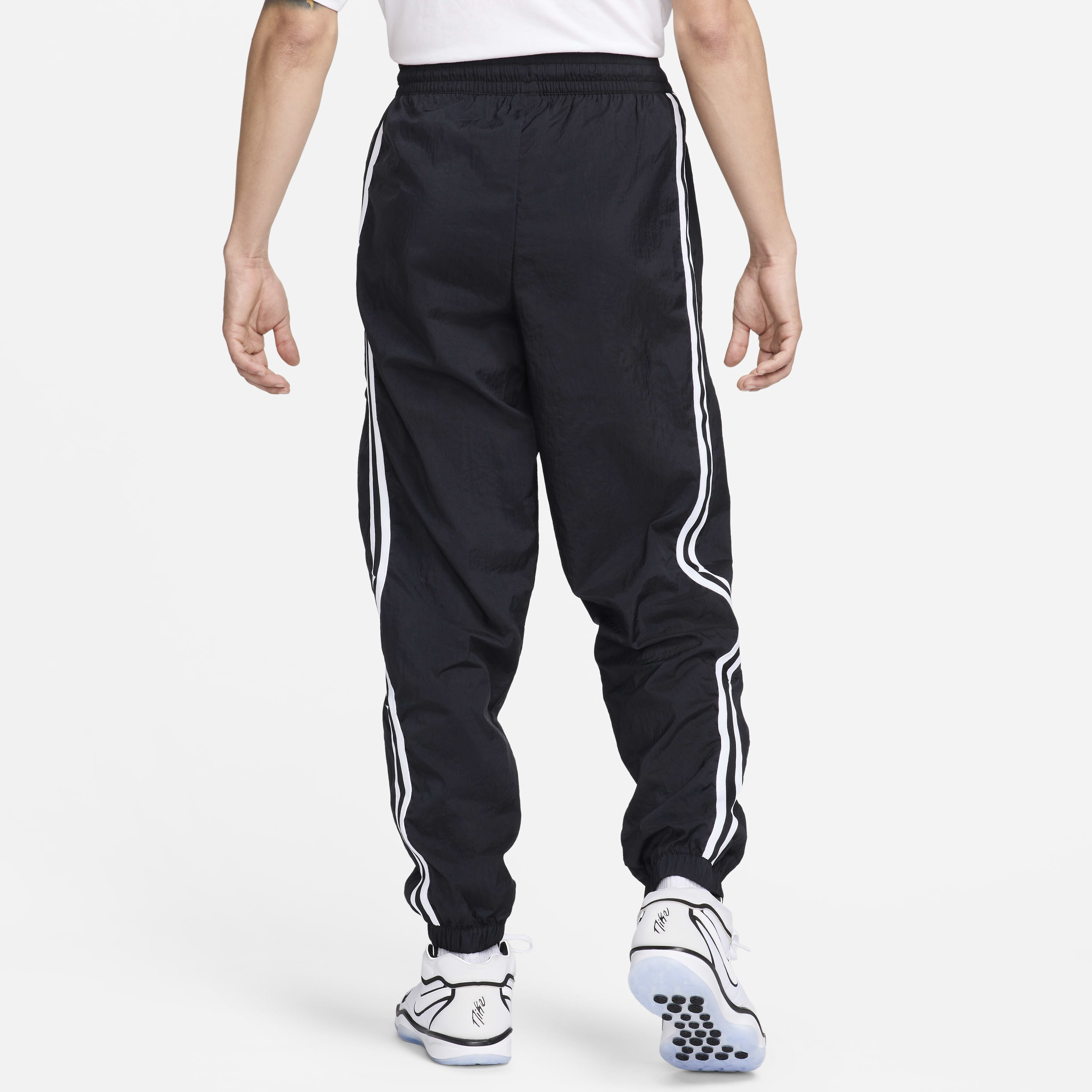 Nike DNA Crossover image number 1