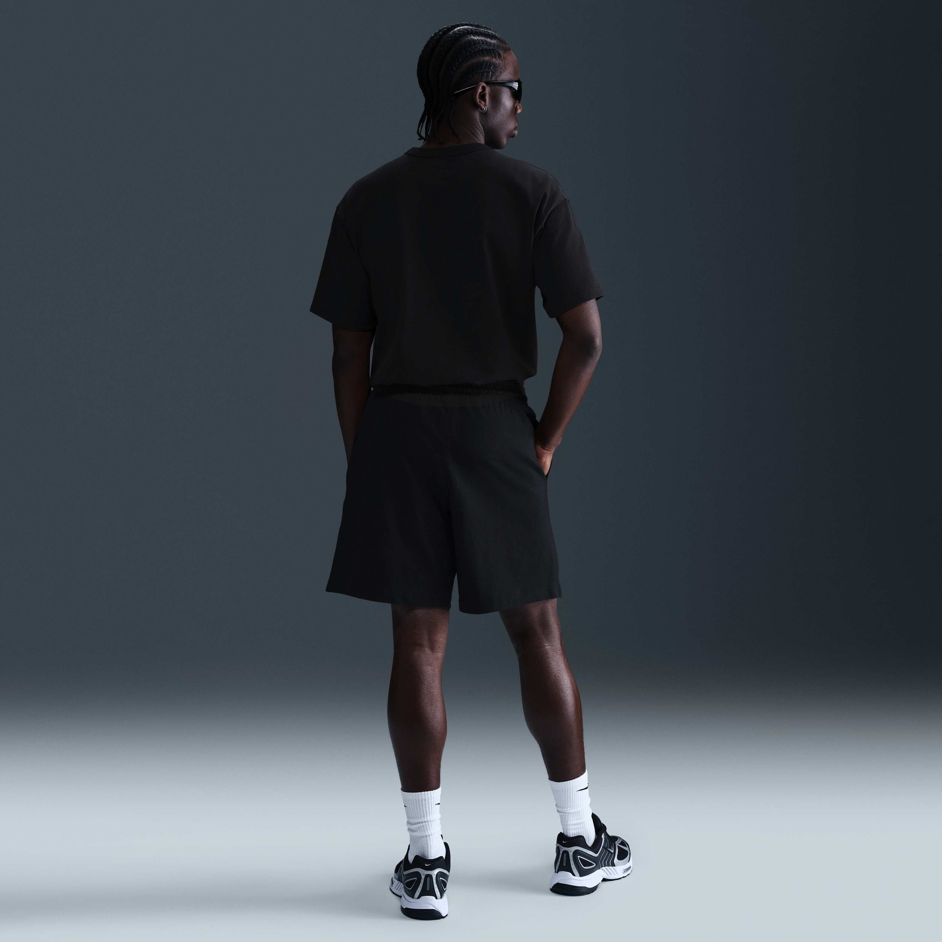 نايكي كلوب image number 3