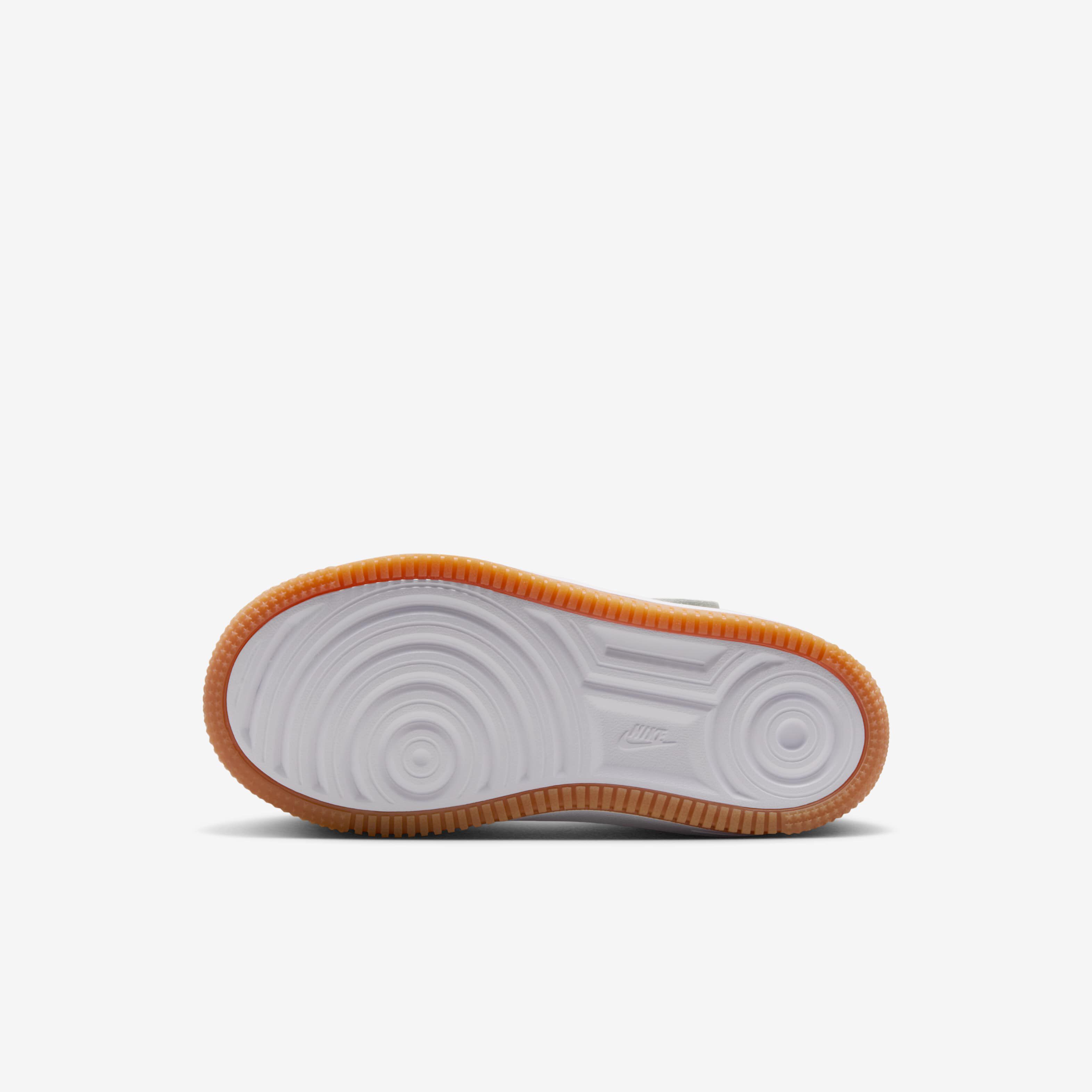 Nike Force 1 Low EasyOn image number 1