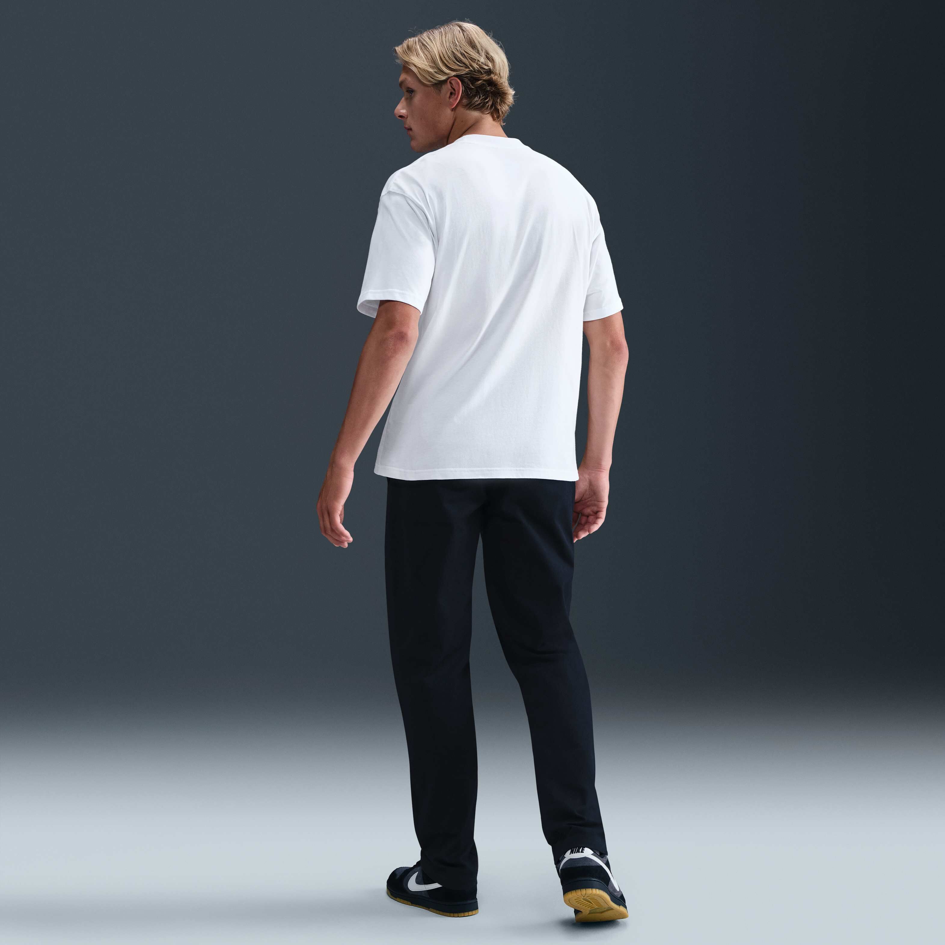 نايكي سبورتسوير دانك image number 4