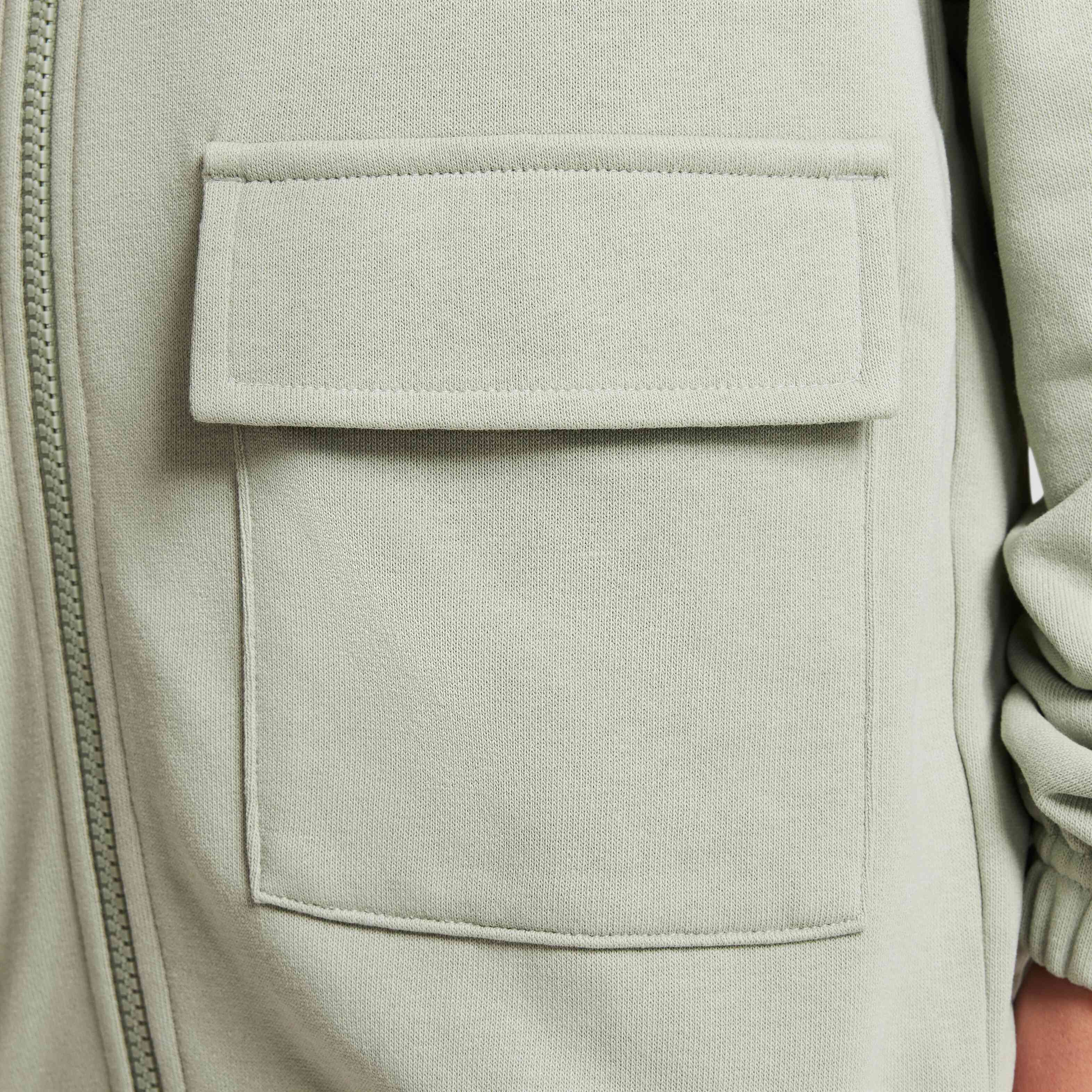 نايكي سبورتسوير image number 4