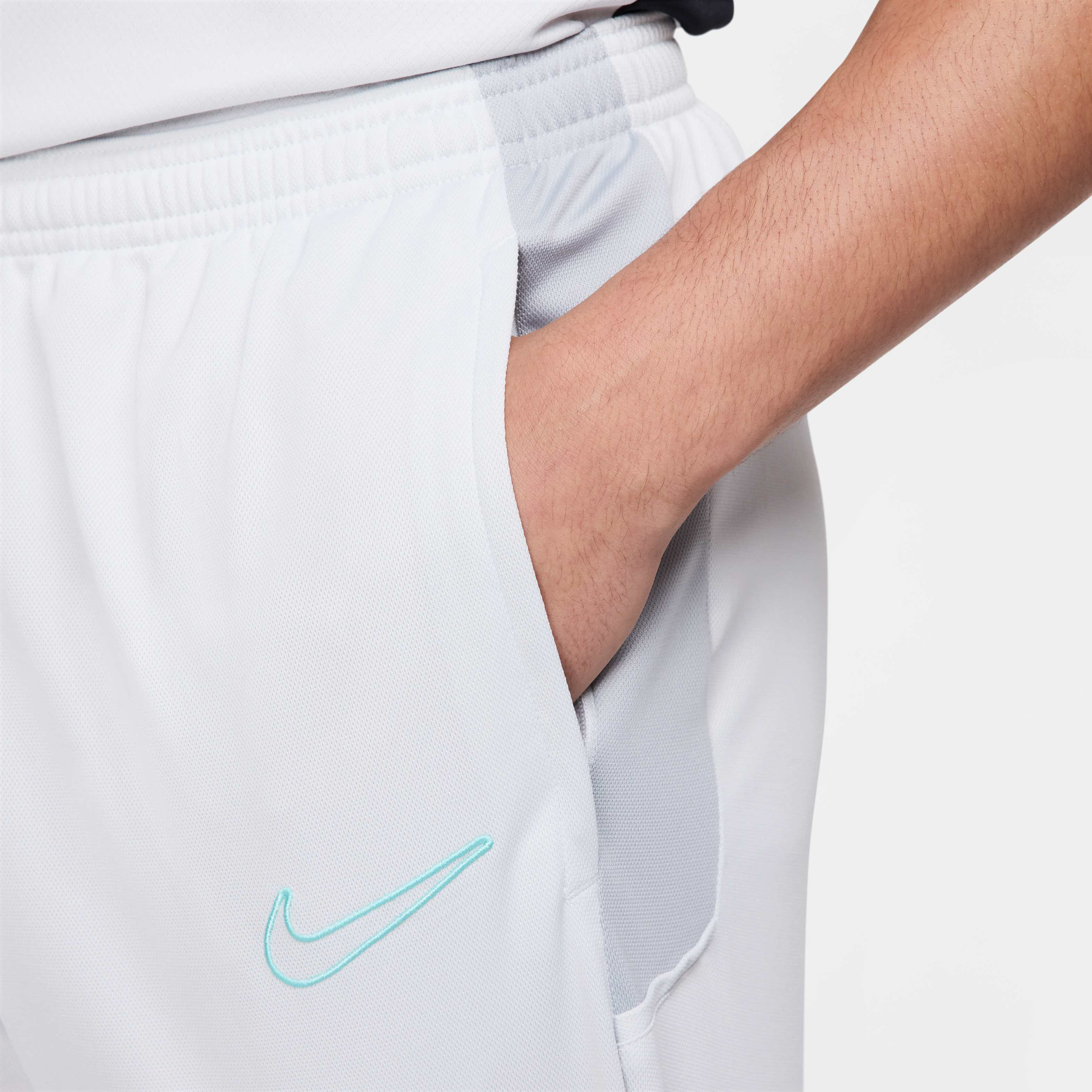 Nike Academy image number 9