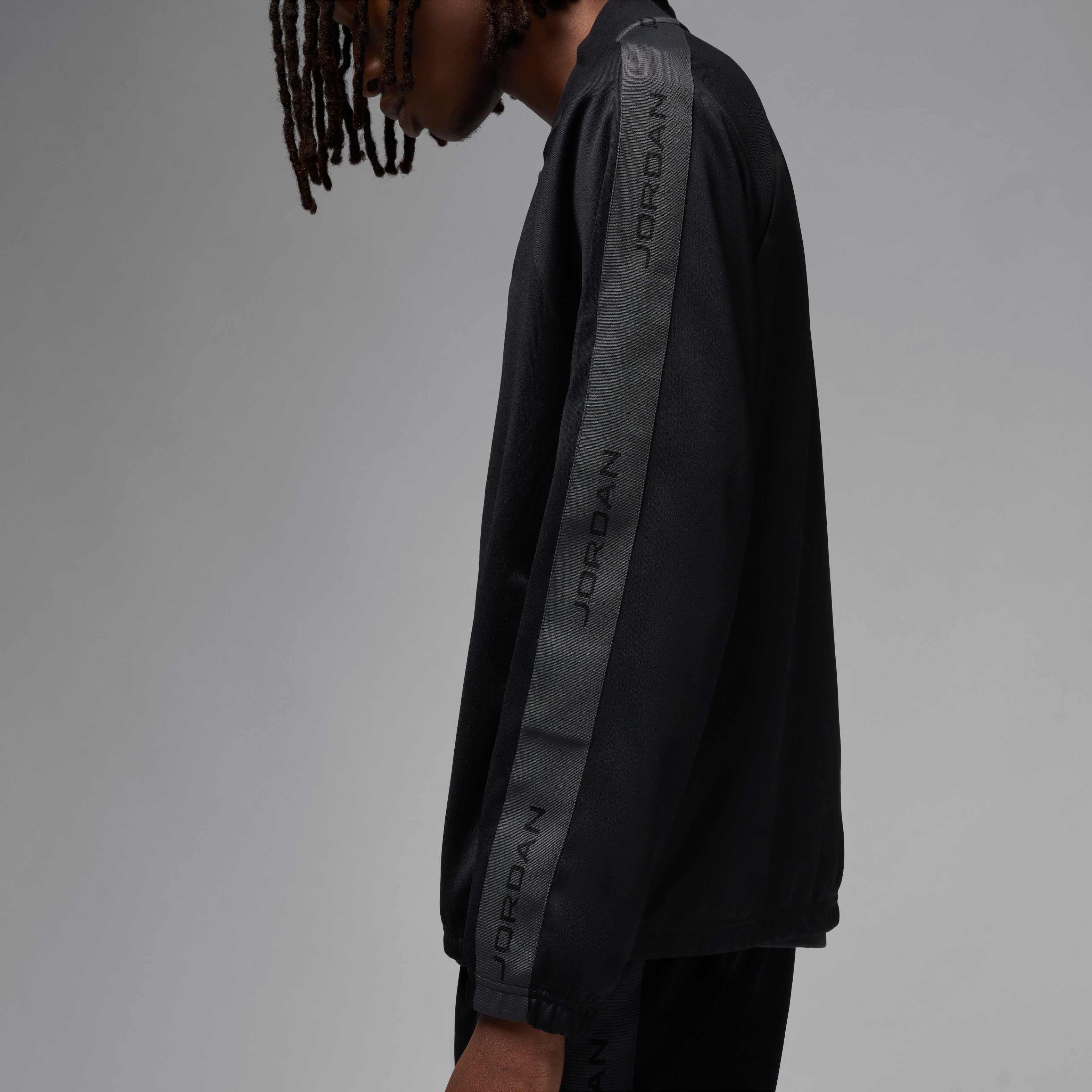 Jordan Essentials image number 5