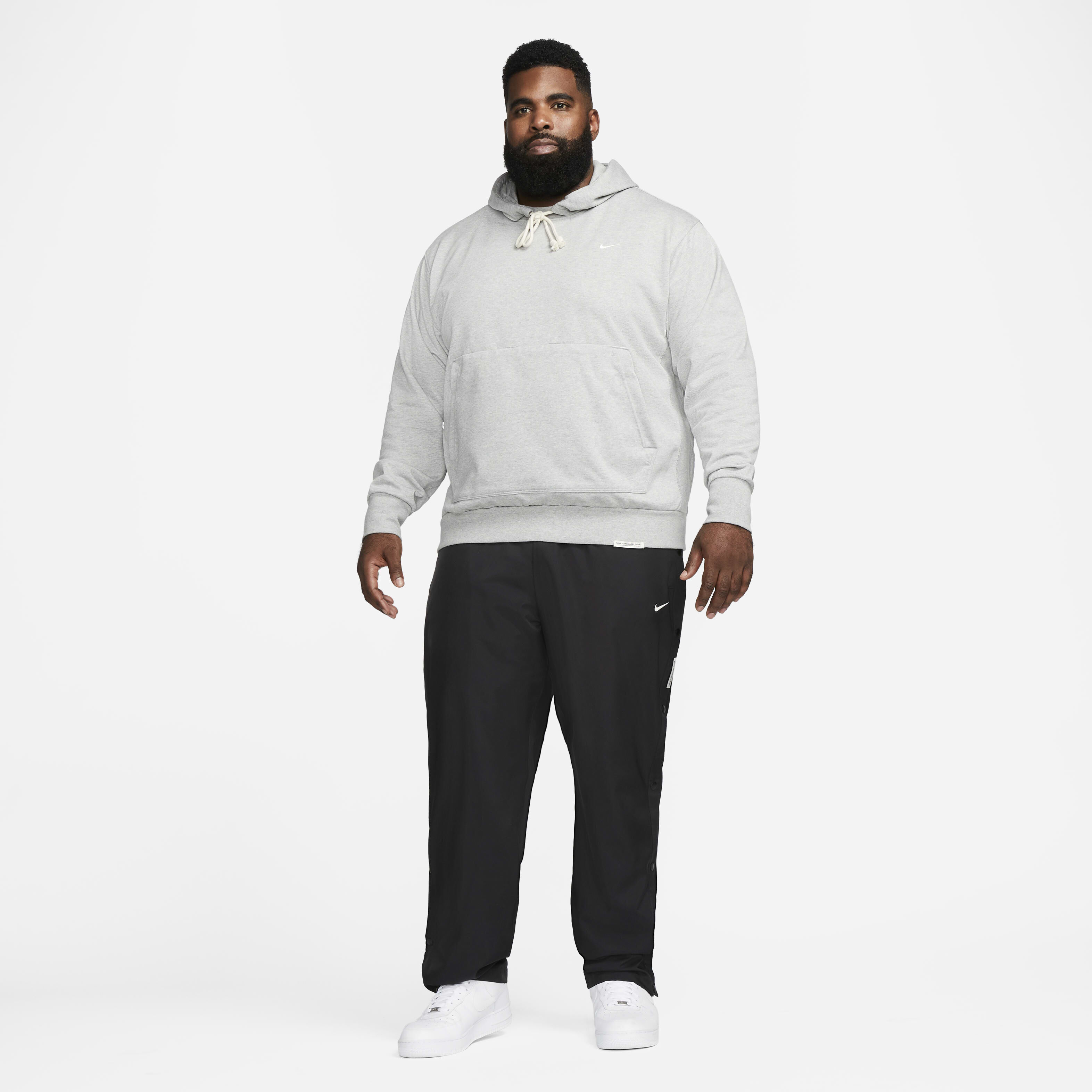 Nike Standard Issue image number 14
