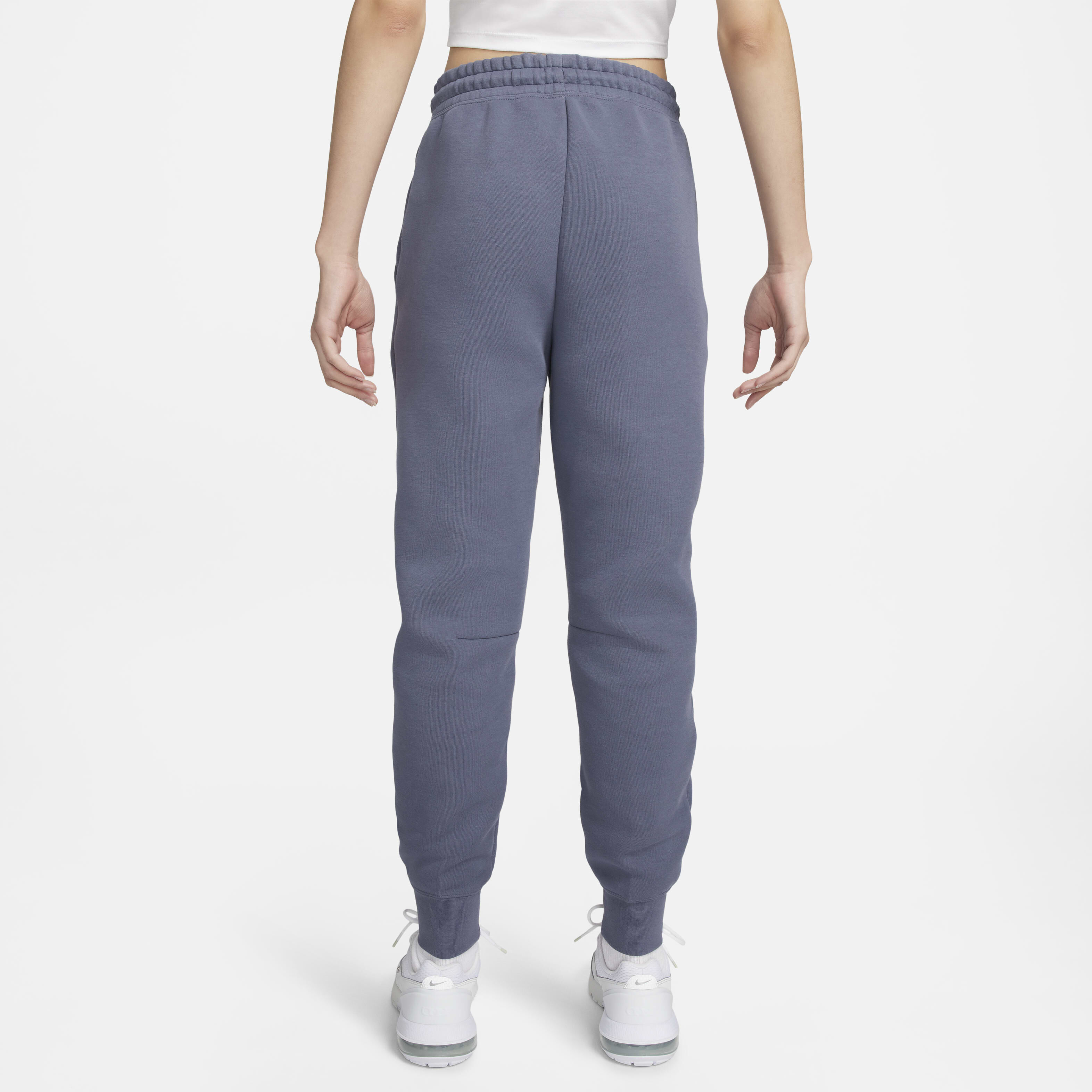 Nike Sportswear Tech Fleece image number 1