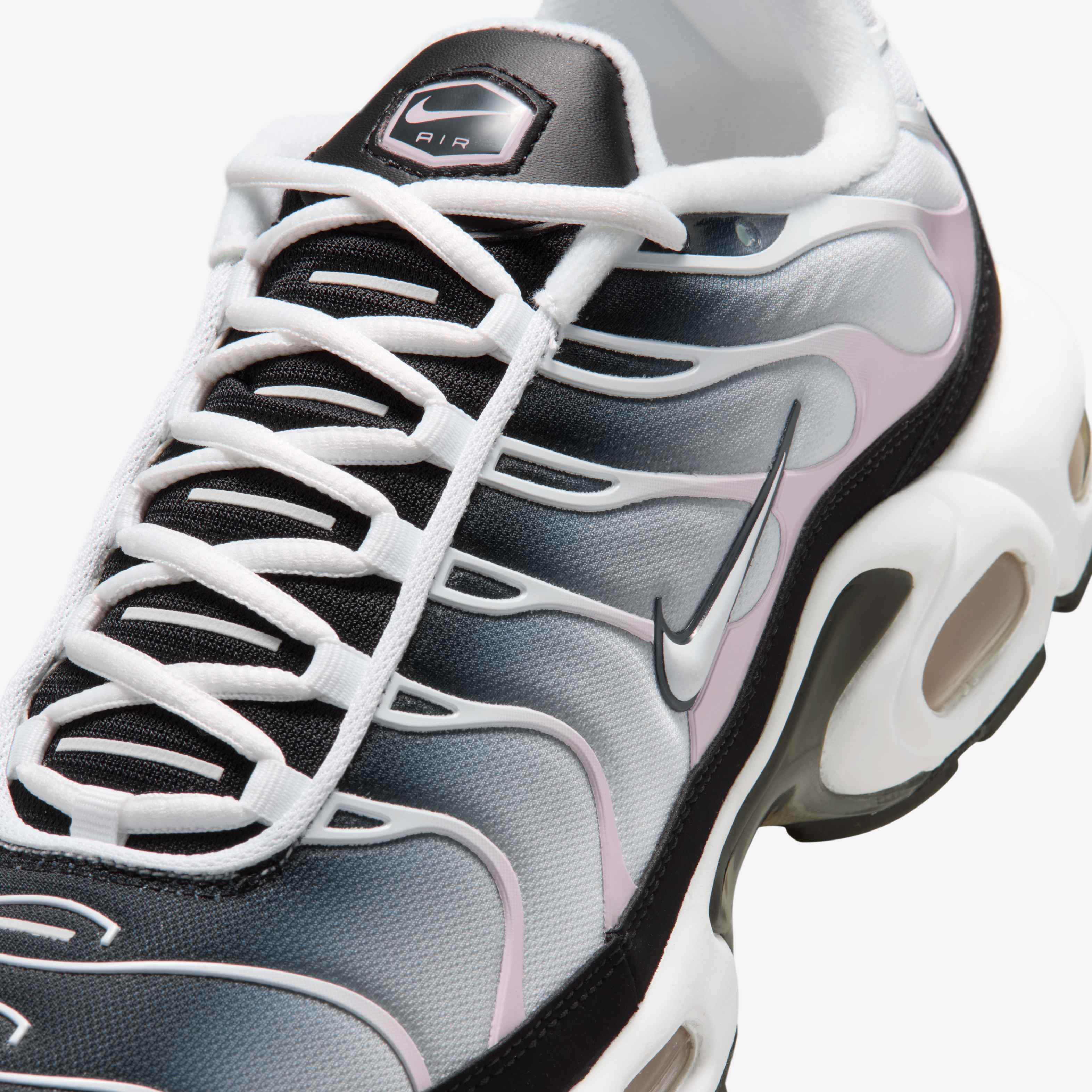 Nike Air Max Plus image number 6