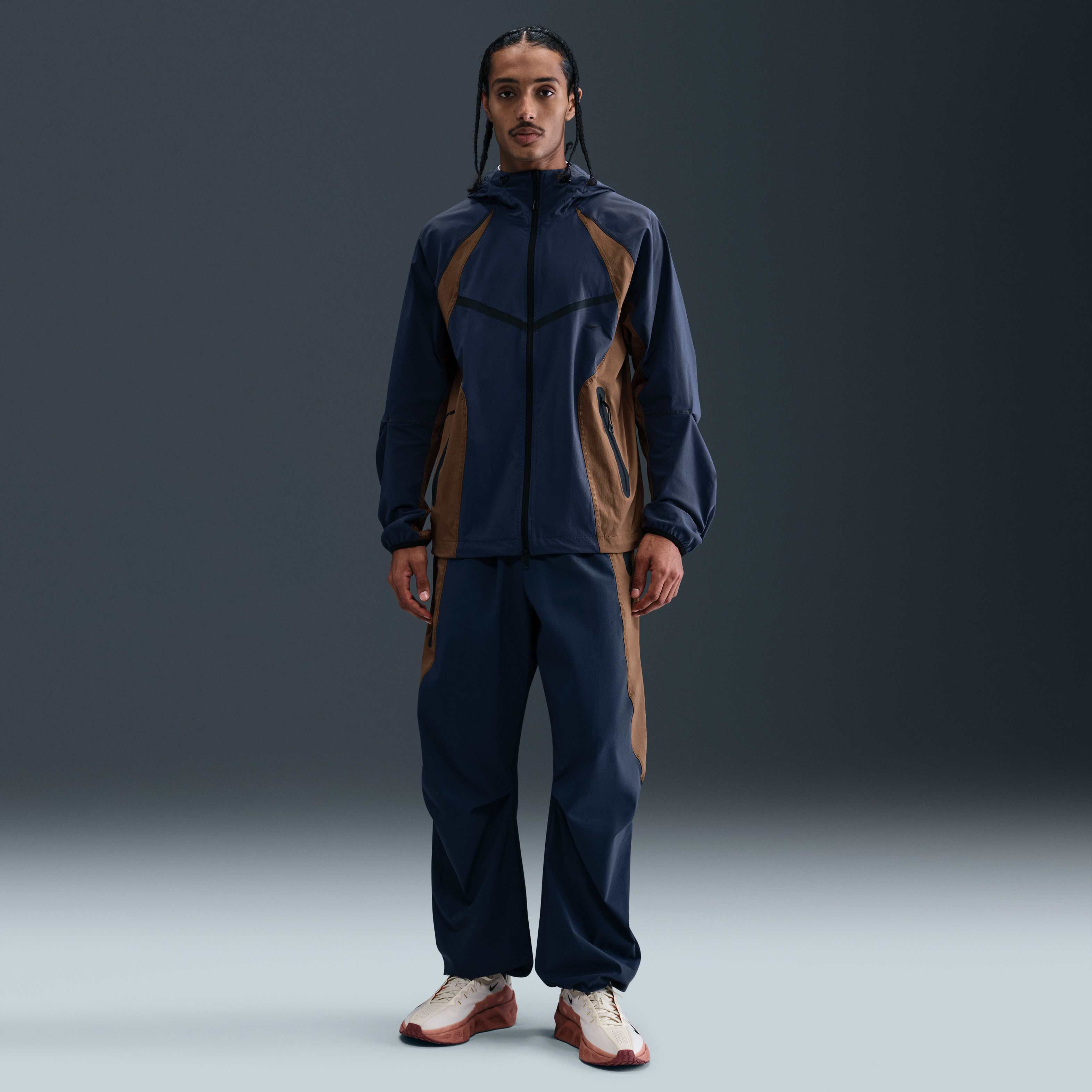 Nike Tech image number 3