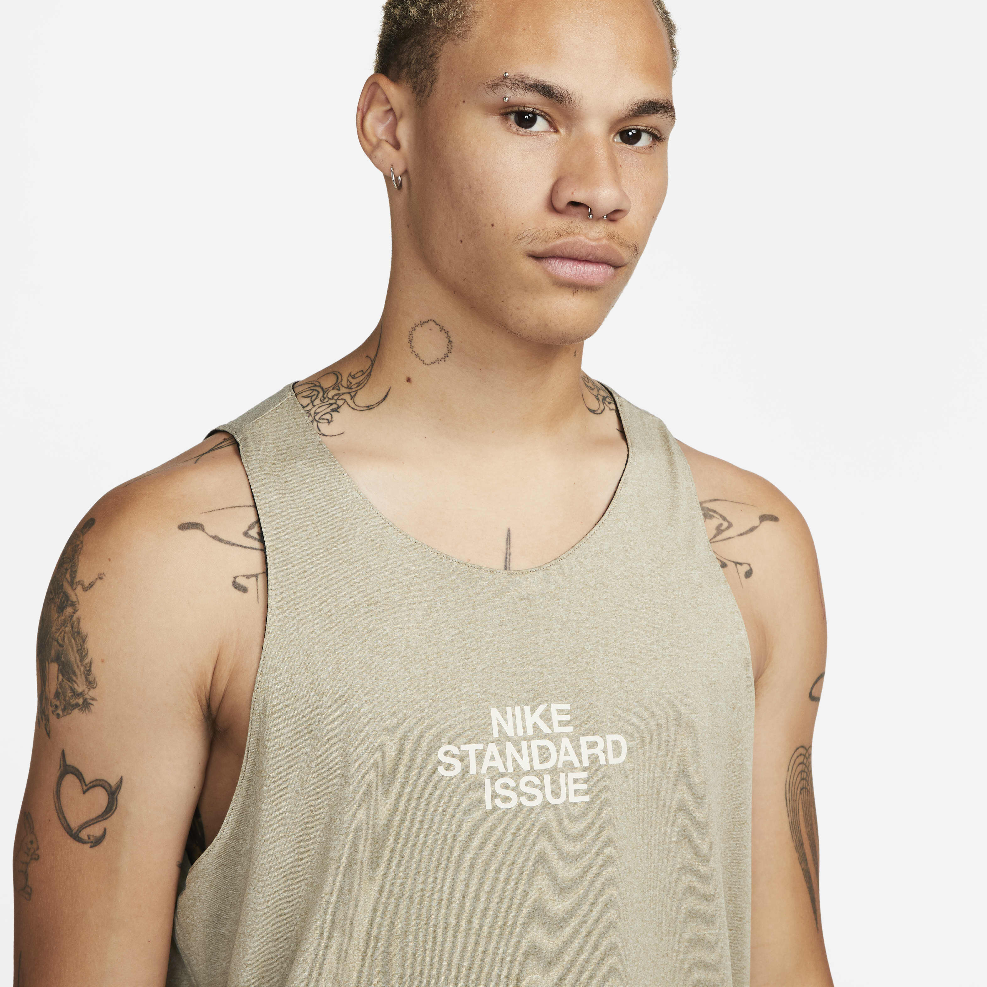 Nike Dri-FIT Standard Issue image number 6