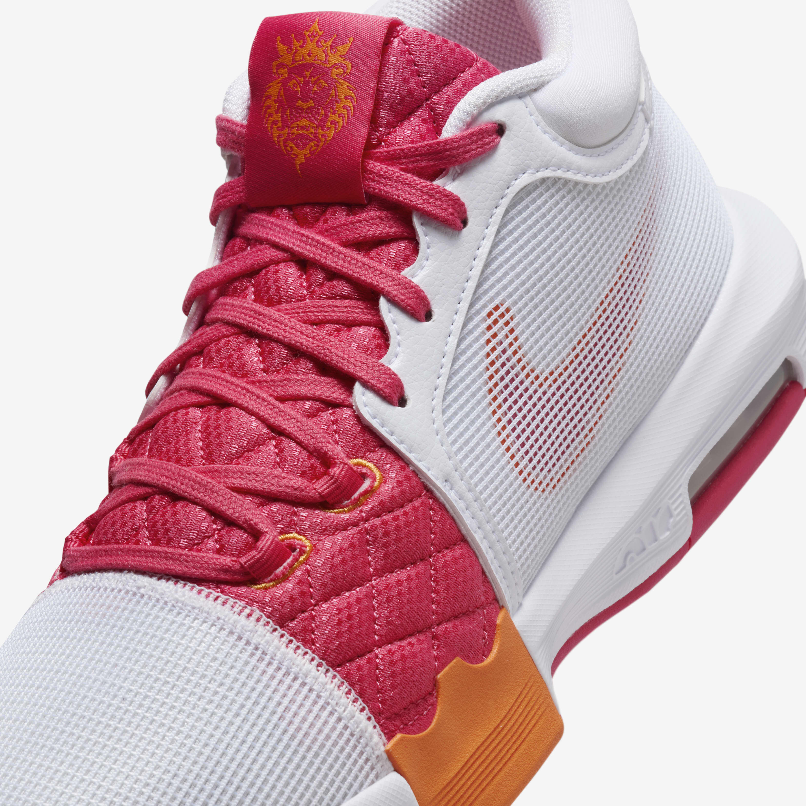 Lebron witness 15 hotsell
